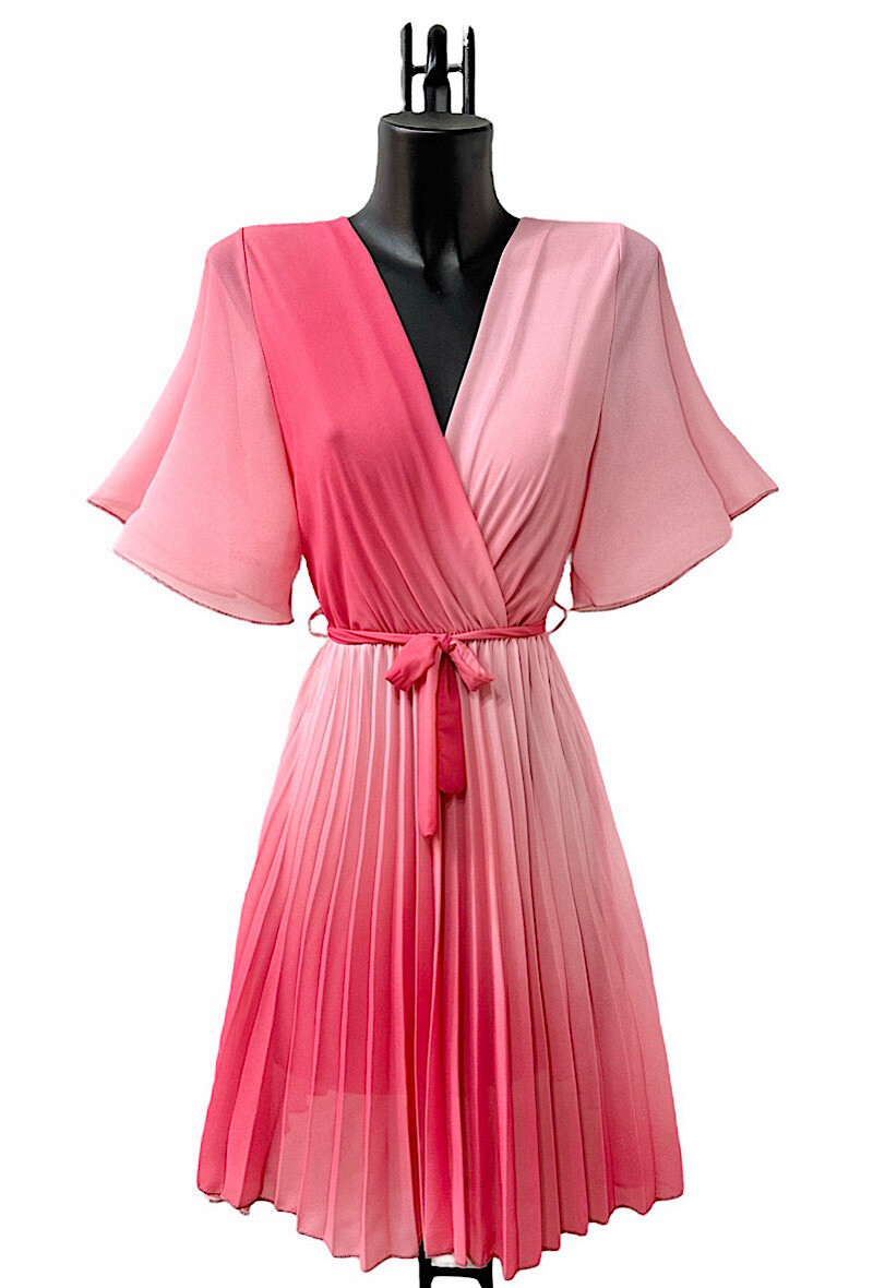 Grossiste Elle Style - Robe BETANY croisée imprimée , plissée fluide avec doublure en viscoses