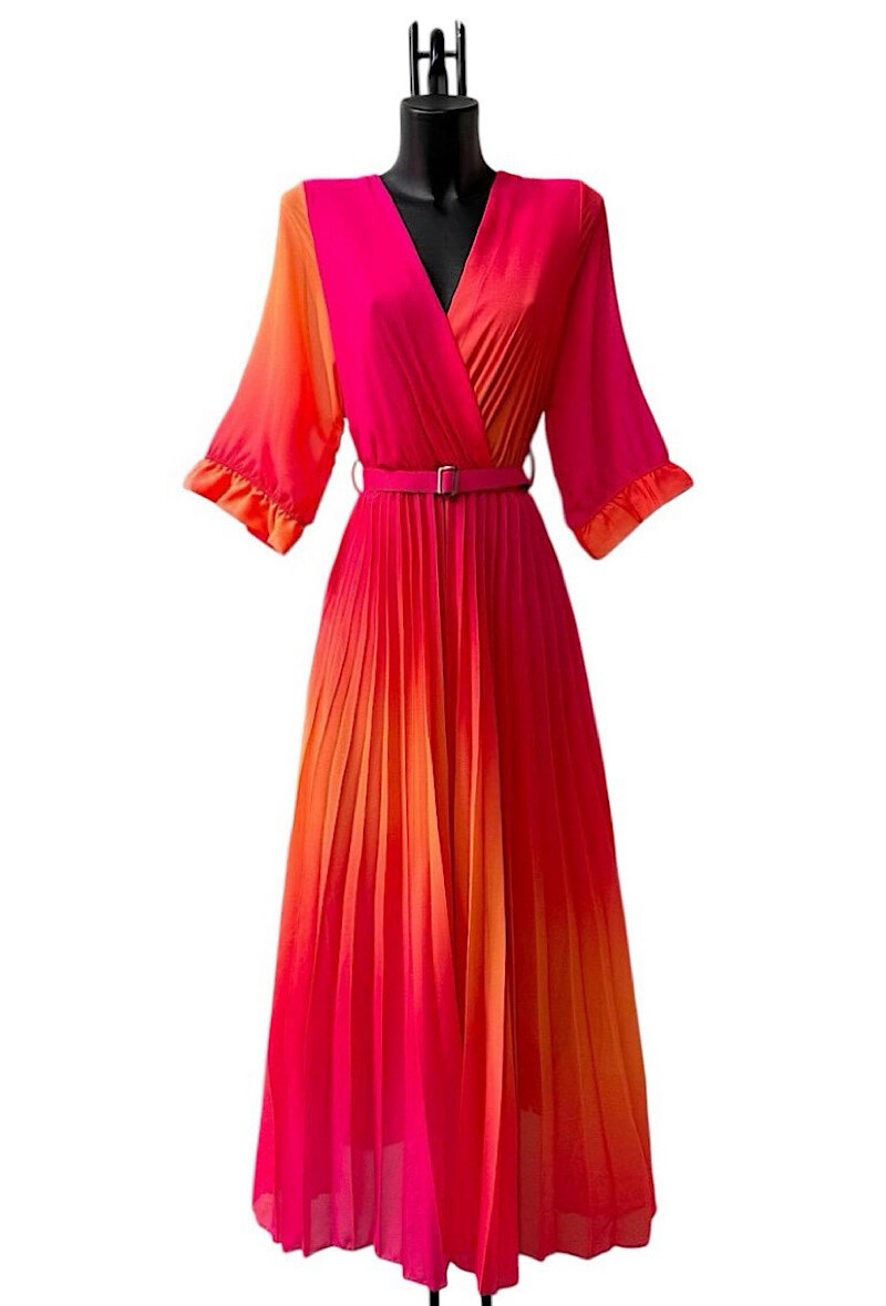 Grossiste Elle Style - Robe LISA plissée avec ceinture faite à la main