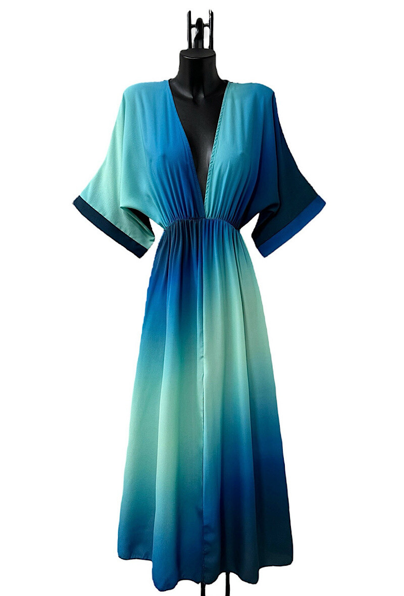 Wholesaler Elle Style - MARIA dress, fluid, chic and romantic with front slit.