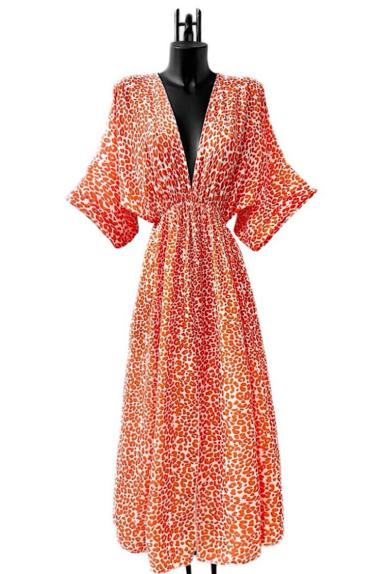 Wholesaler Elle Style - MARIA dress, fluid, chic and romantic with front slit.