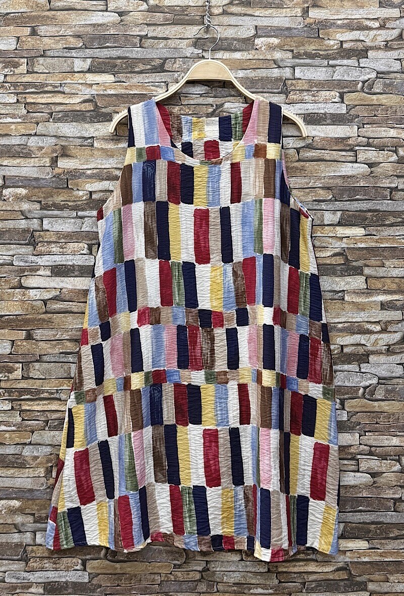 Großhändler Elle Style - GABRIELLA Kleid aus fließender Viskose mit Print. BOHEMIAN CHIC und IM TREND.