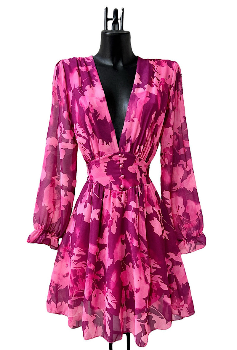 Robe longue violette fendue – Élégance fluide pour soirée chic