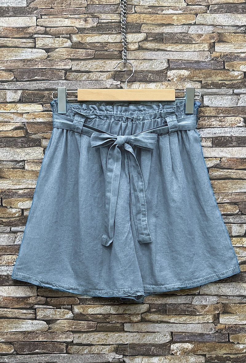 Grossista Elle Style - Short MANON molto fluido in denim con cintura a nodo. Elastico in vita in MATERIALE LYOCELL