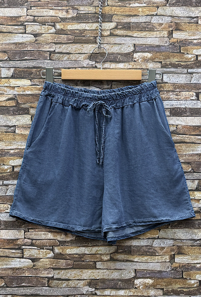 Mayorista Elle Style - Shorts MARNI de mezclilla con ajuste fluido y bolsillos frontales. Cintura elástica de MATERIAL LYOCELL