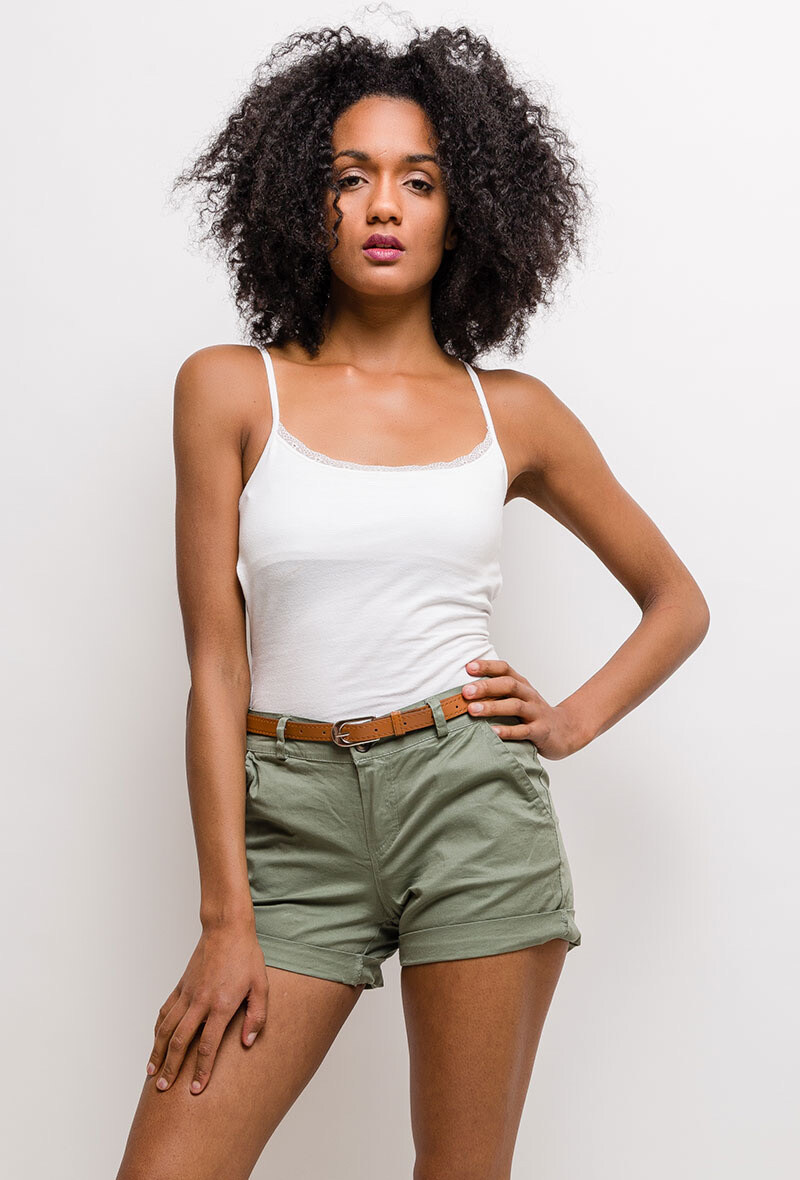 Großhändler Elle Style - TIAGO-Shorts im Chino-Stil aus Baumwolle mit Gürtel und Vordertaschen