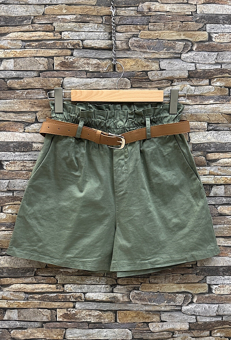 Grossista Elle Style - Shorts MILANE in cotone con elastico in vita con cintura e tasche frontali