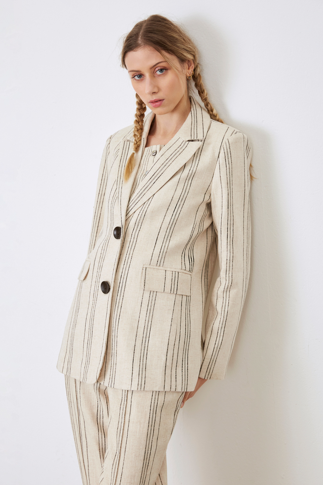 Grossiste ELLI WHITE - Veste blazer rayée en coton lin