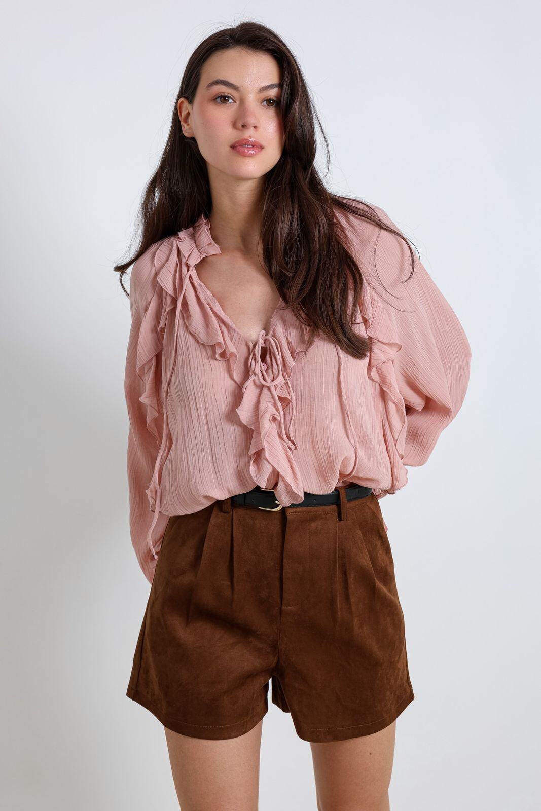 Mayorista ELLI WHITE - Blusa con volantes