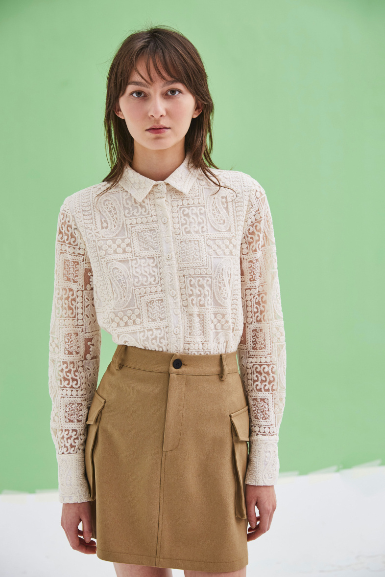 Wholesaler ELLI WHITE - Lace shirt with lining