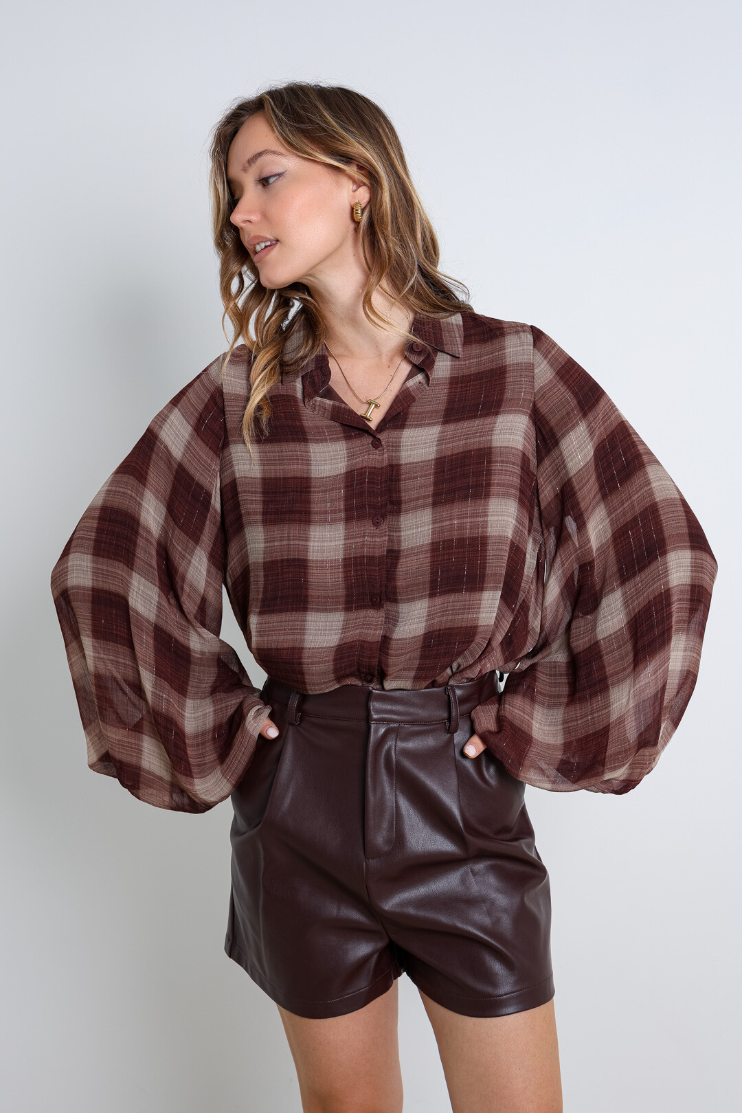 Wholesaler ELLI WHITE - Checkered print blouse with shiny detail