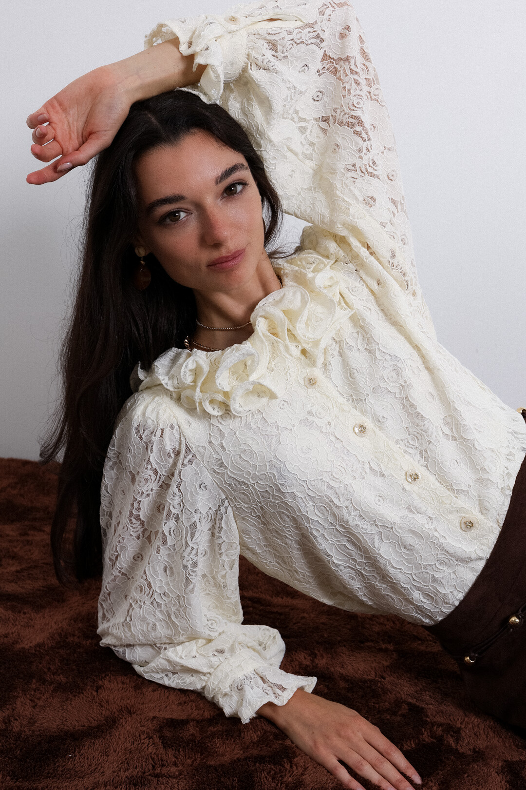 Wholesaler ELLI WHITE - Lace Ruffled Blouse