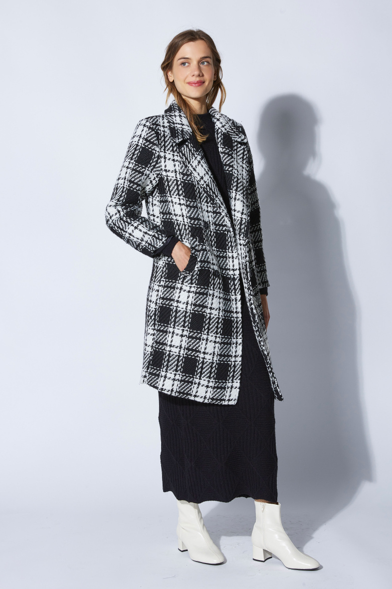 Grossista ELLI WHITE - Cappotto lungo in tweed a quadri