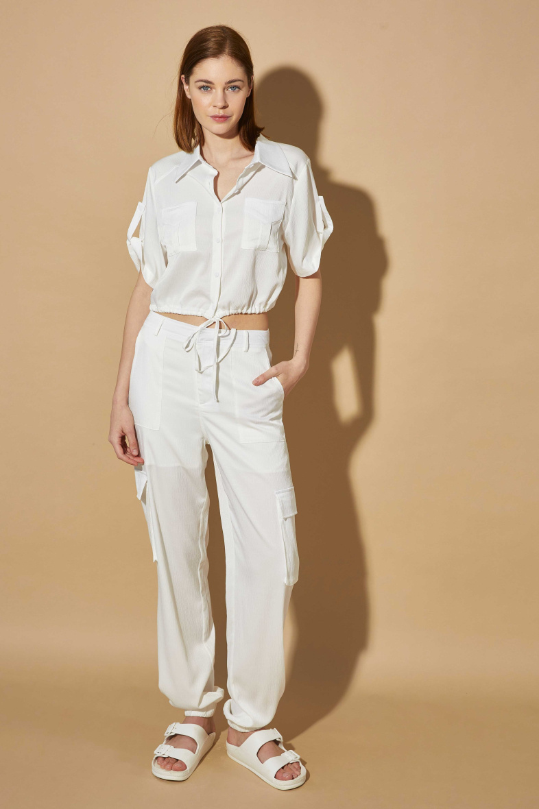 Grossiste ELLI WHITE - Pantalon cargo avec poches