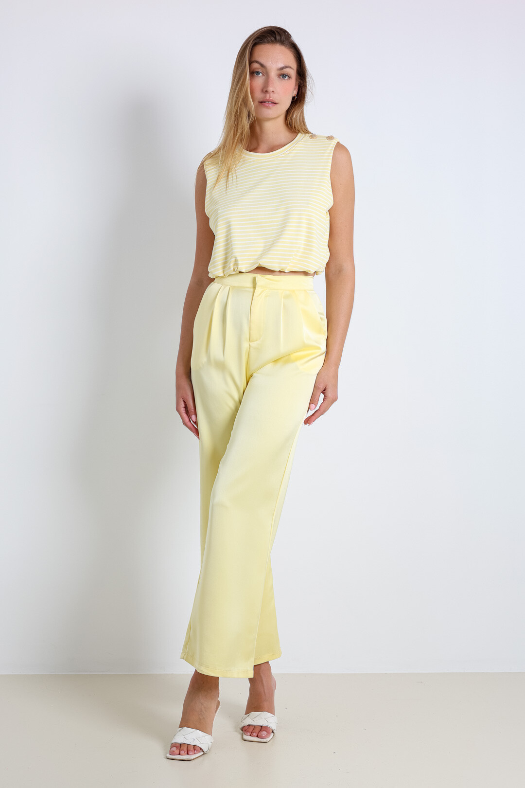 Grossiste ELLI WHITE - Pantalon fluide en satin