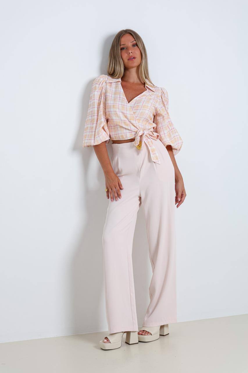 Grossiste ELLI WHITE - Pantalon droit à bouton doré