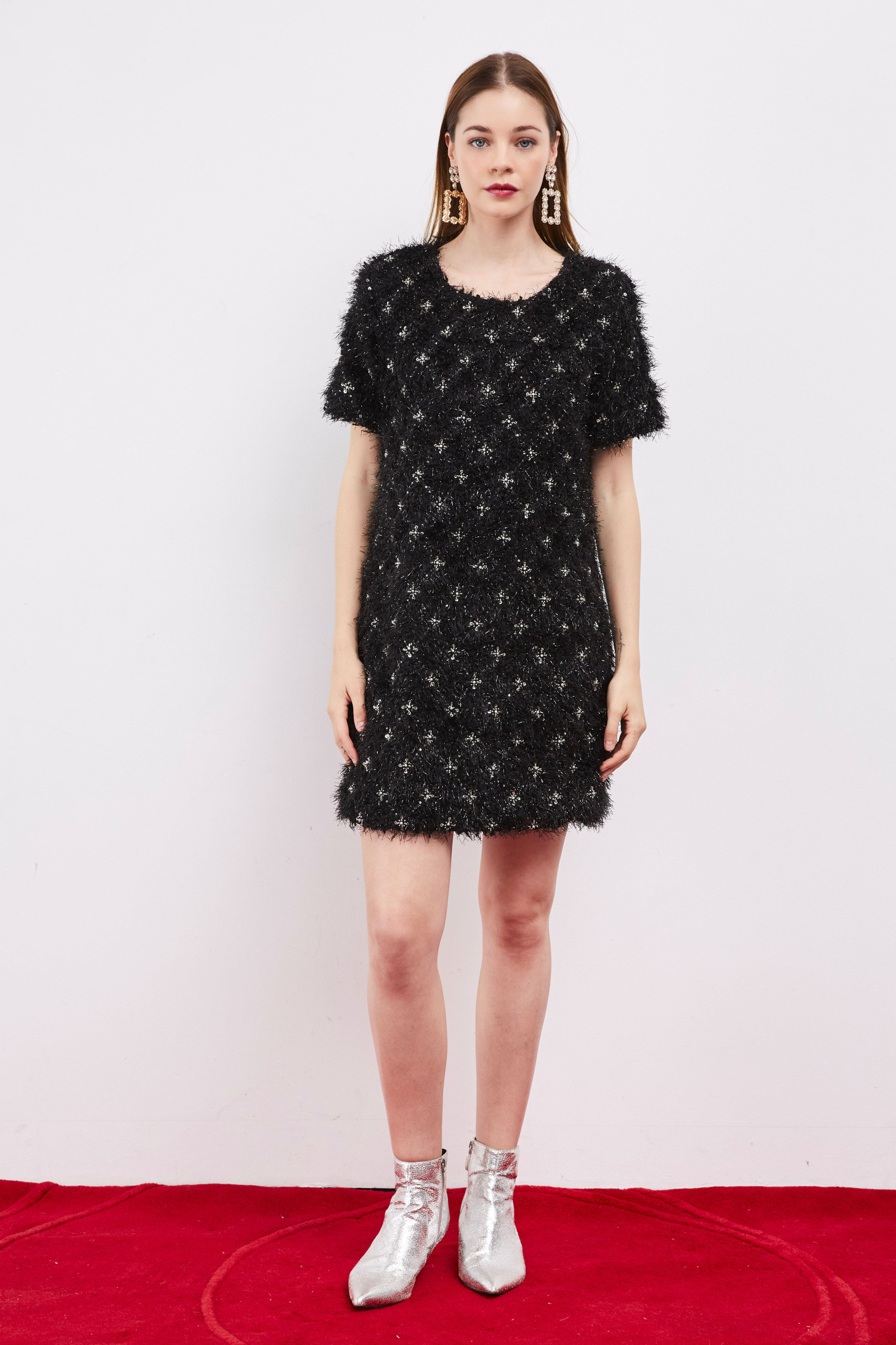 Wholesaler ELLI WHITE - Short thick sequin dress
