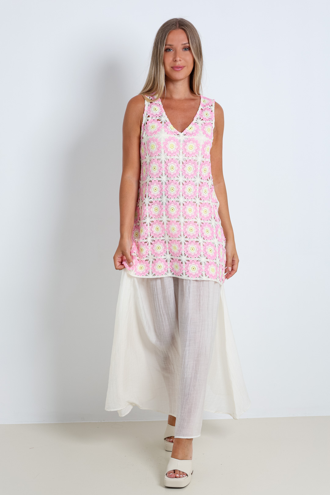 Mayorista ELLI WHITE - Vestido de crochet con forro integrado