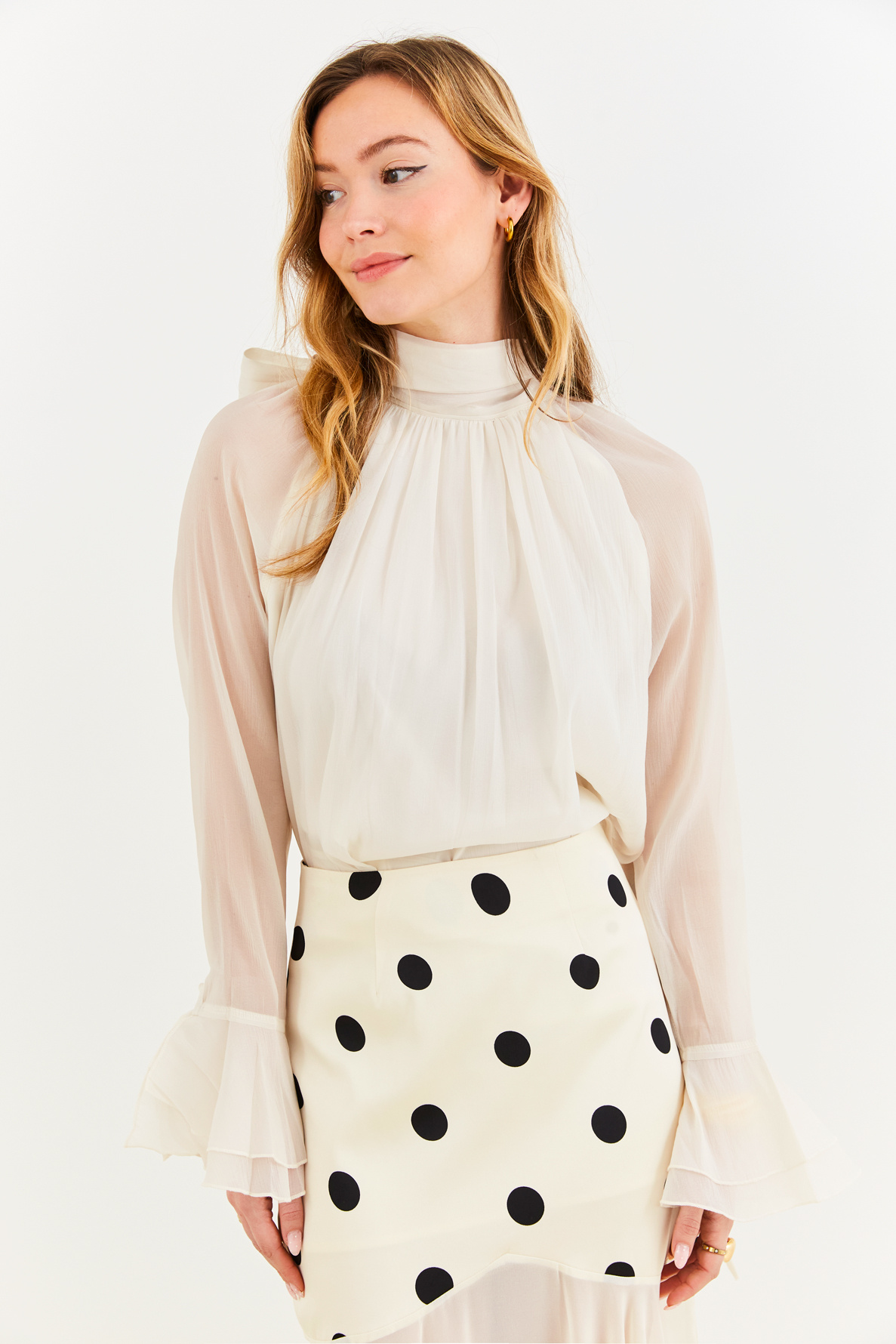 Grossiste ELLI WHITE - Top organza avec nœud
