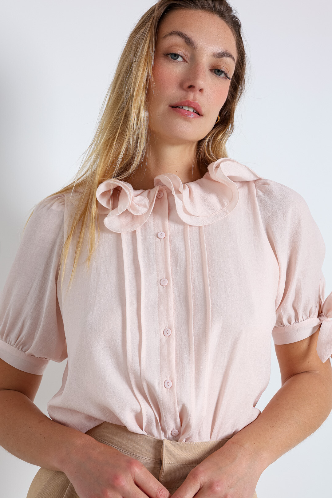 Mayorista ELLI WHITE - Top con volantes de manga corta