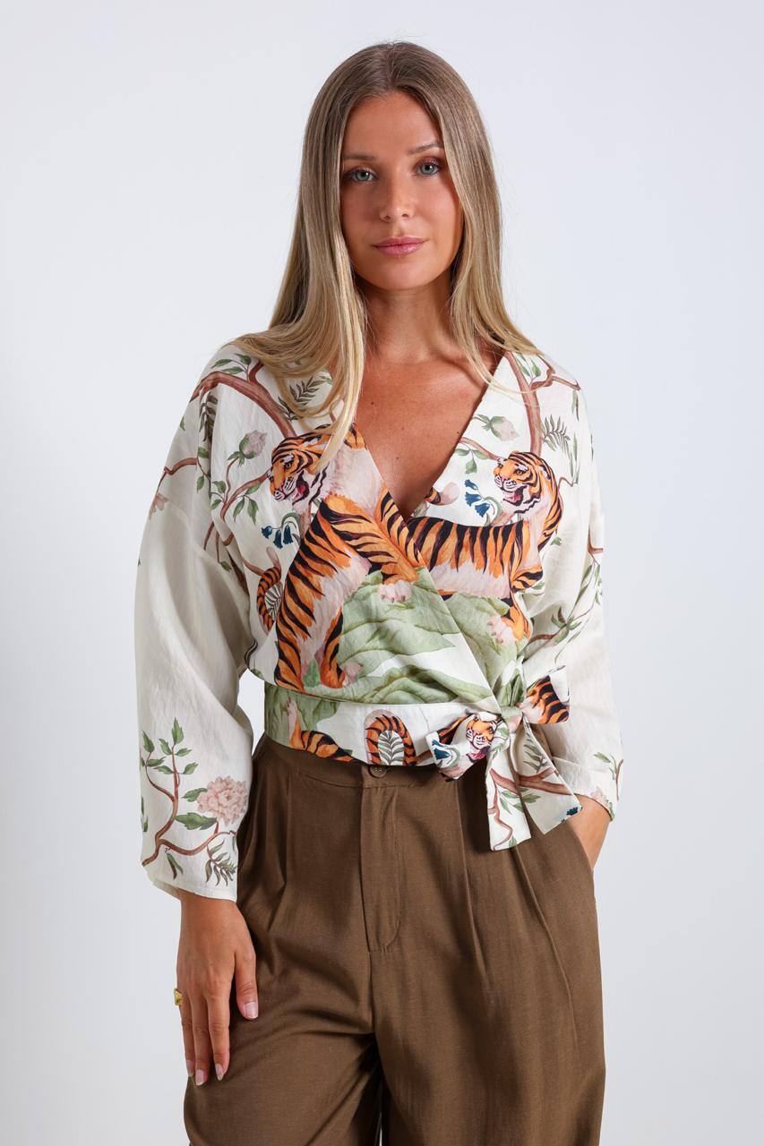 Mayorista ELLI WHITE - Top cruzado con estampado de tigre