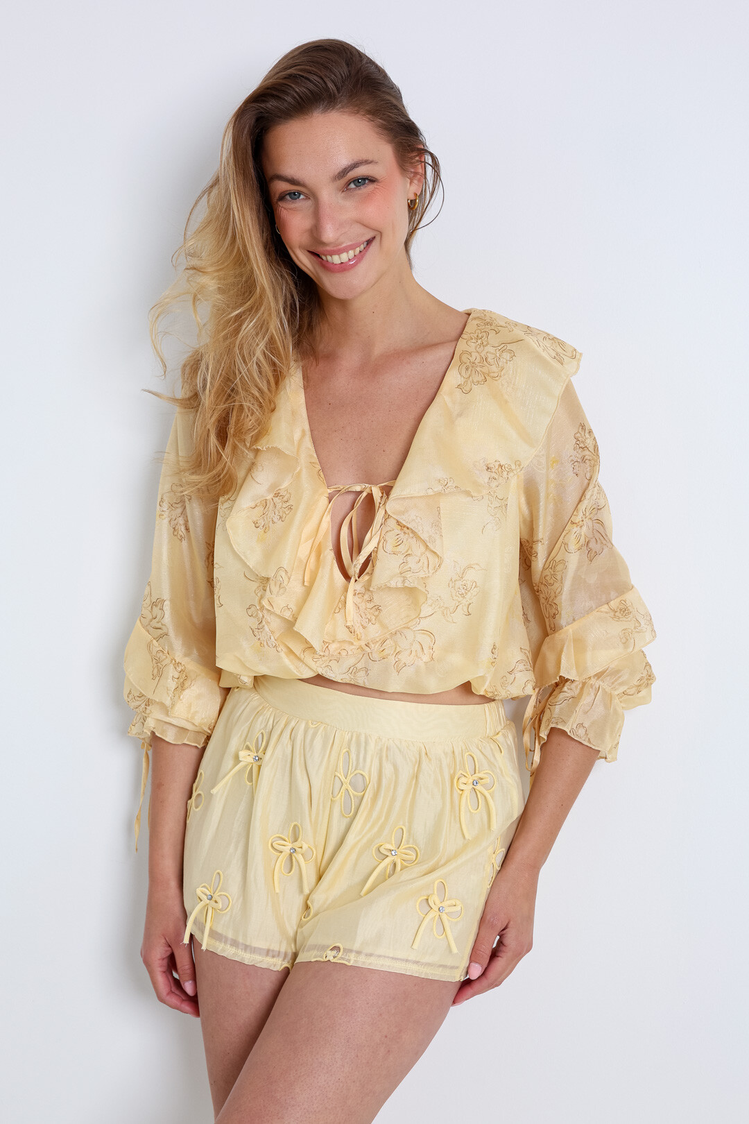 Grossiste ELLI WHITE - Top imprimé à volants
