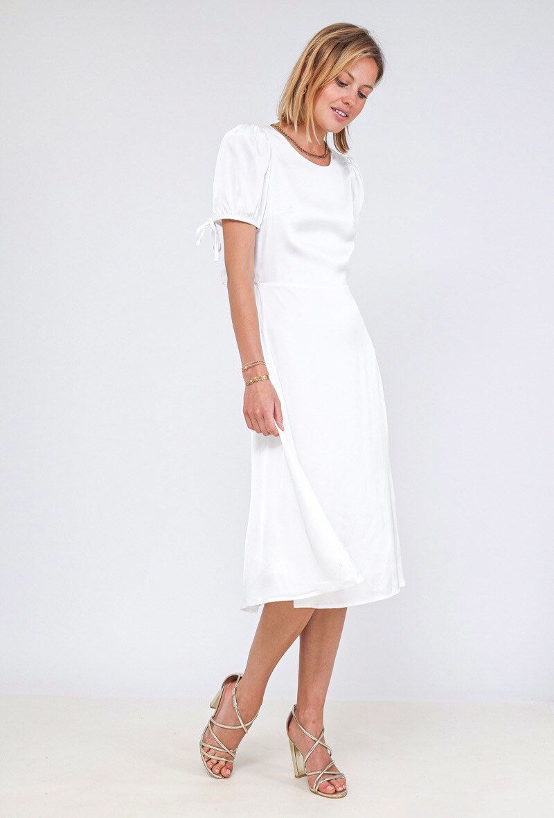 Wholesaler ELLILY - Long satin dress with bare back