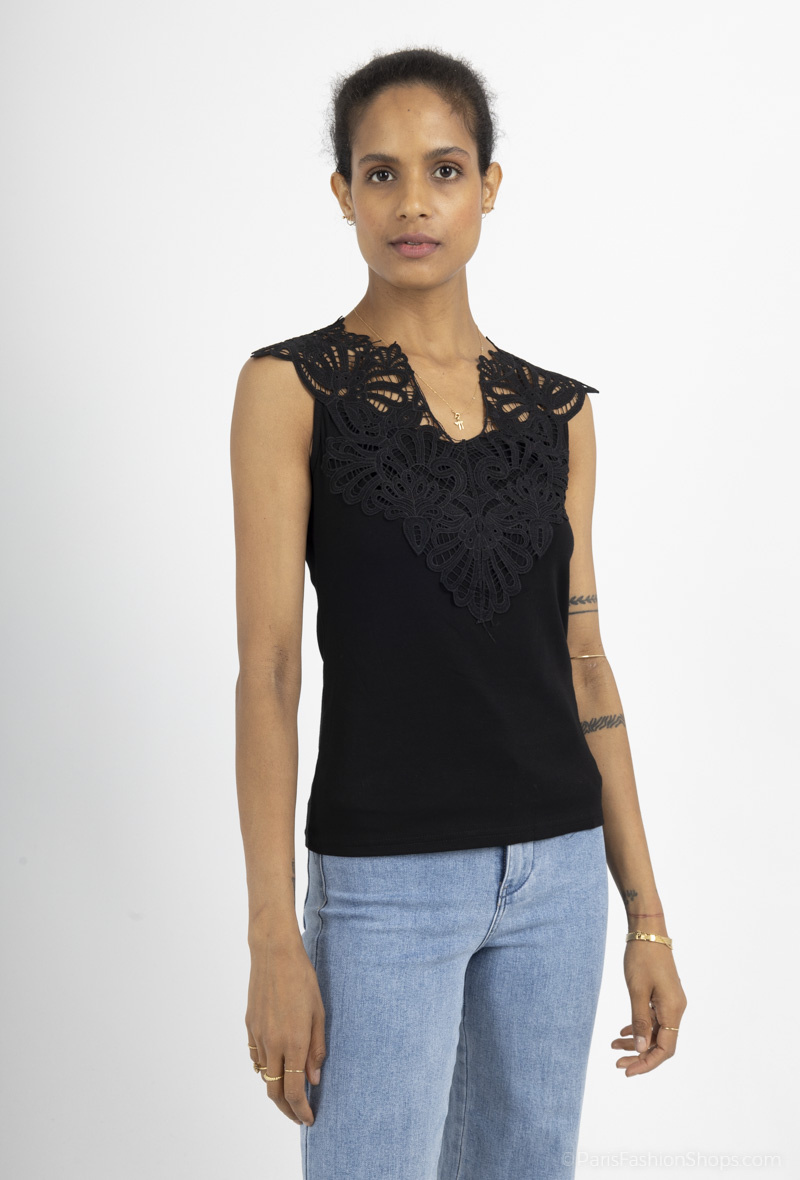 Wholesaler ELSA M - Lace top