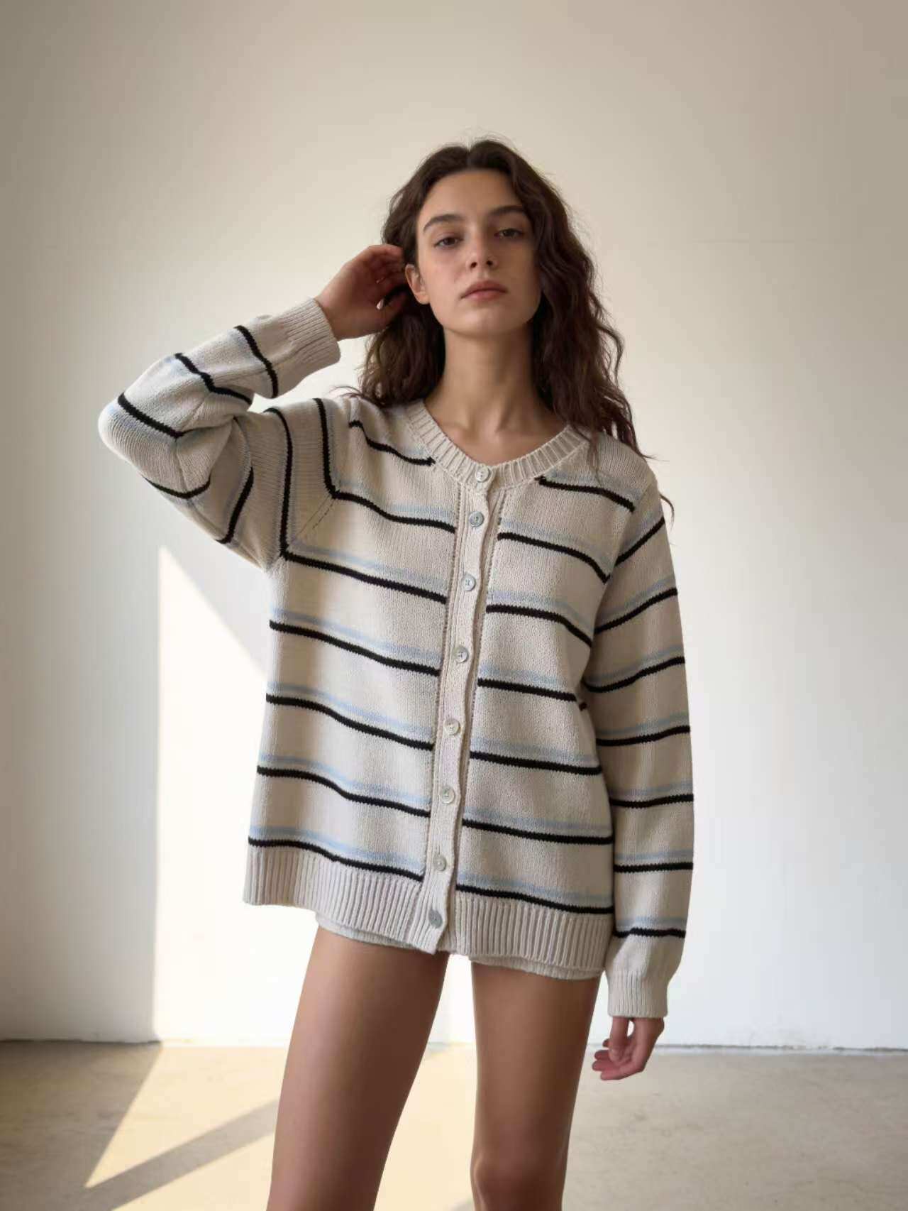Wholesaler EMAGLIFICIO - Tricolor striped sweater with autumn style