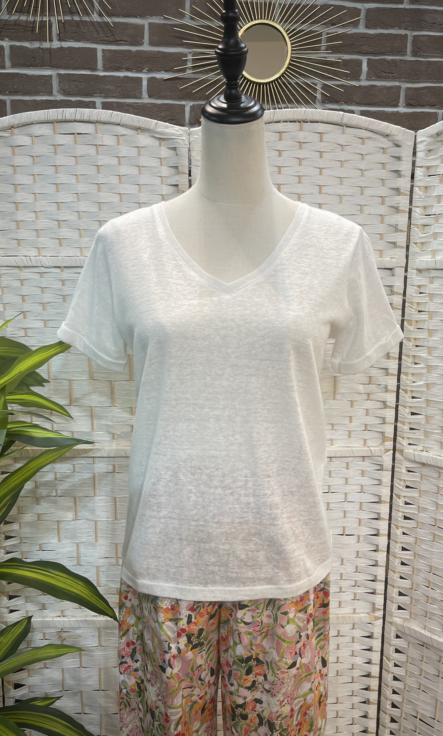 Grossiste Emi Jo - TEE SHIRT COL V