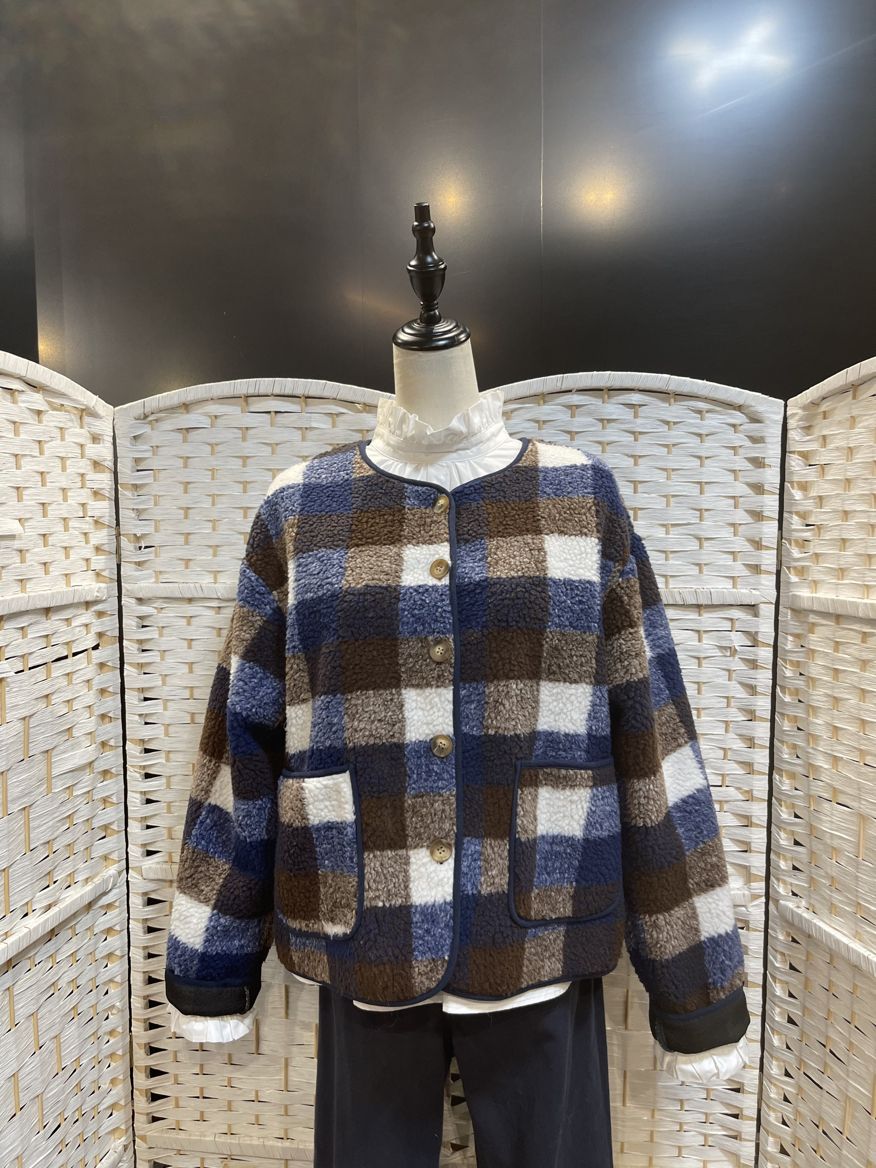 Grossiste Emi Jo - MANTEAU