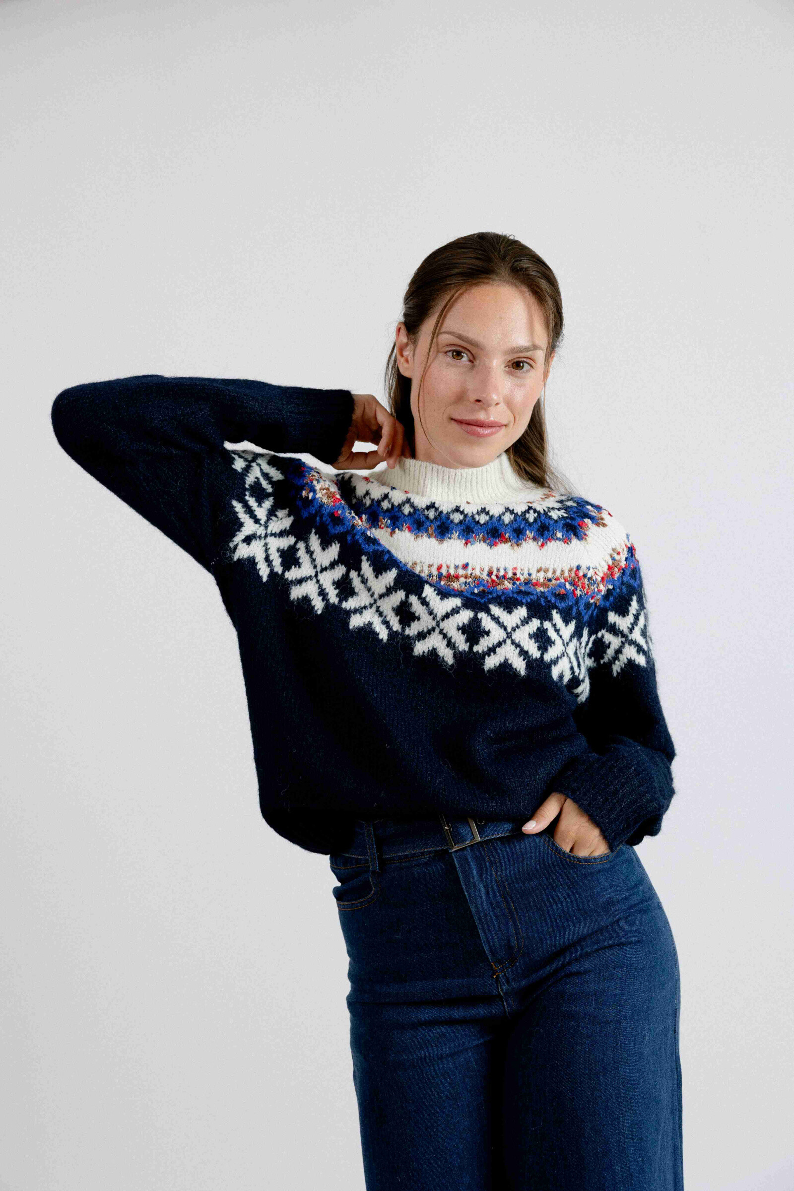 Wholesaler EMILIE K PRET A PORTER - Thick knit sweater with multi-colored Nordic patterned high collar