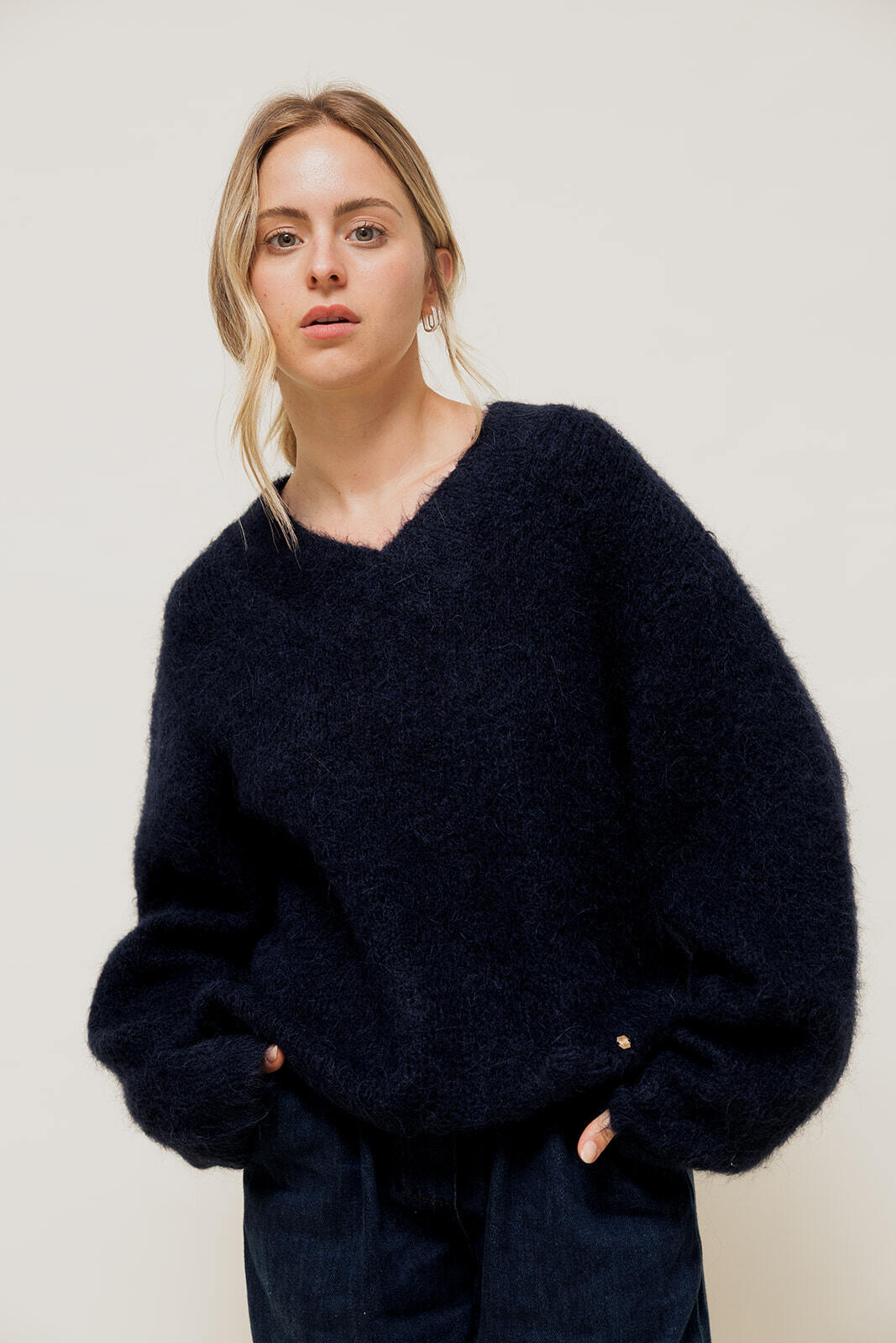 Grossiste EMILIE K PRET A PORTER - JALYRA - Pull Col V en Maille