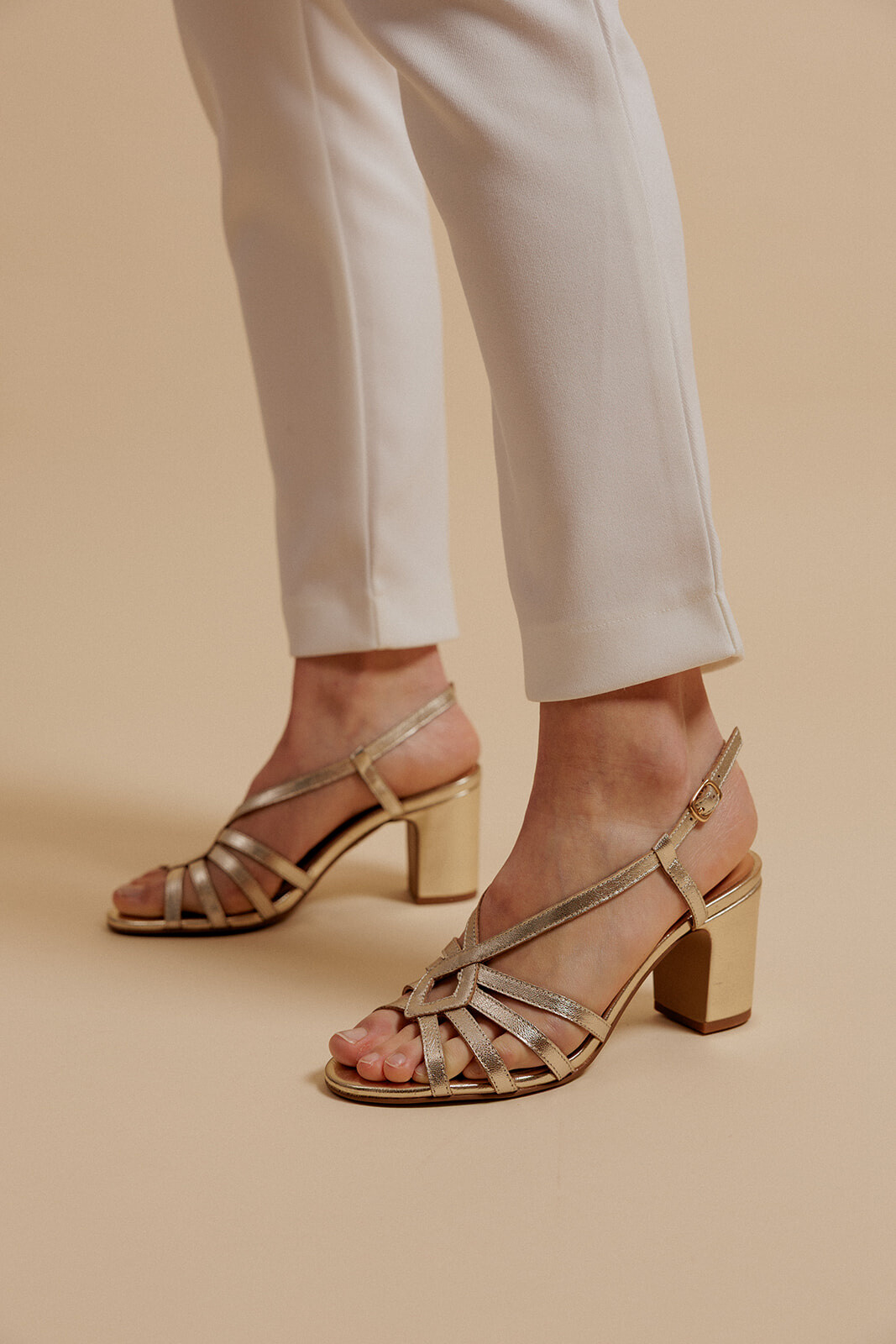 Wholesaler EMILIE KARSTON - Luane Sandal with Square Leather Talon with intertwined flanges