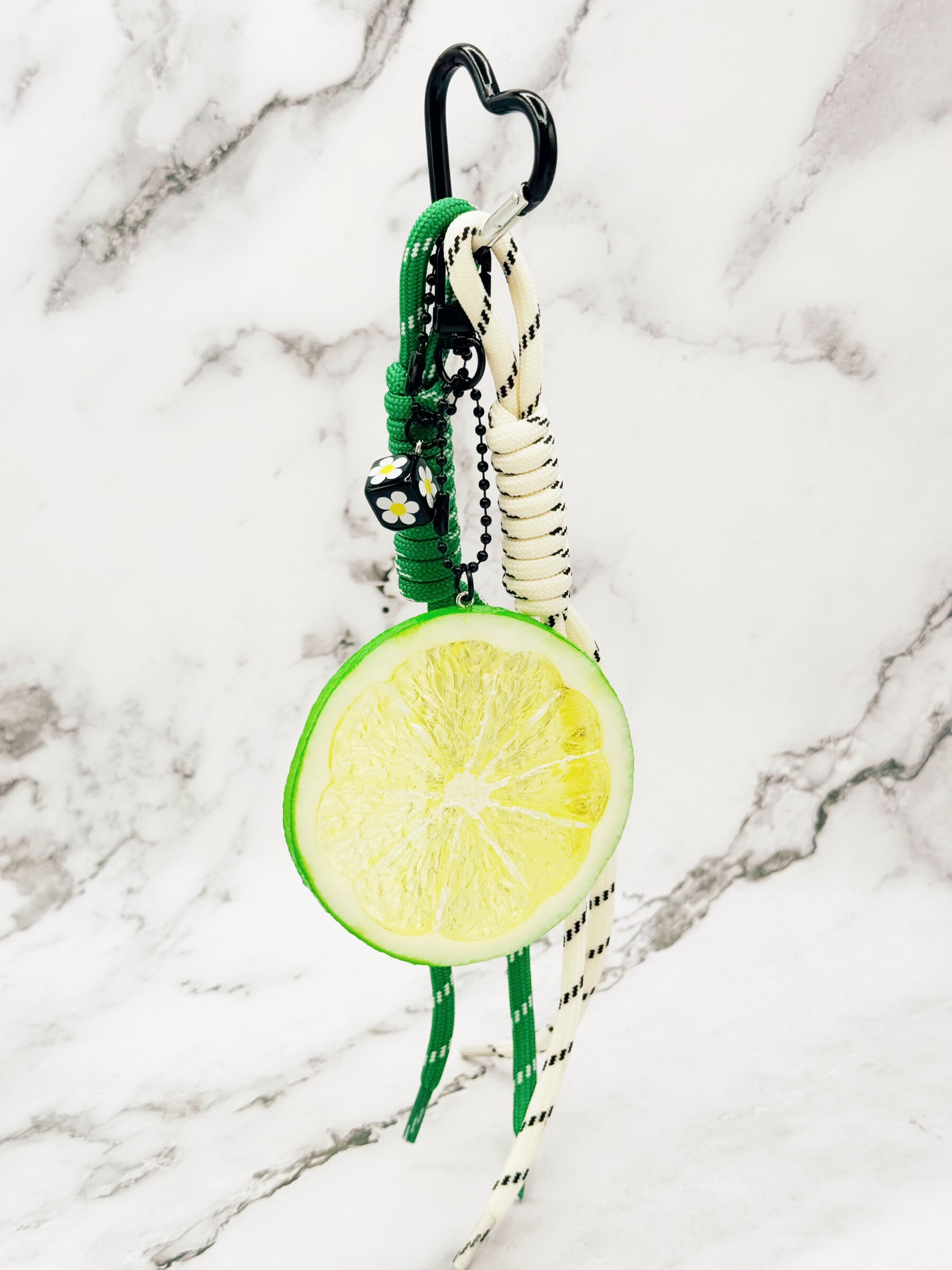 Grossiste Emily - Accessoire Sac/Porte Clés Couleur Citrons
