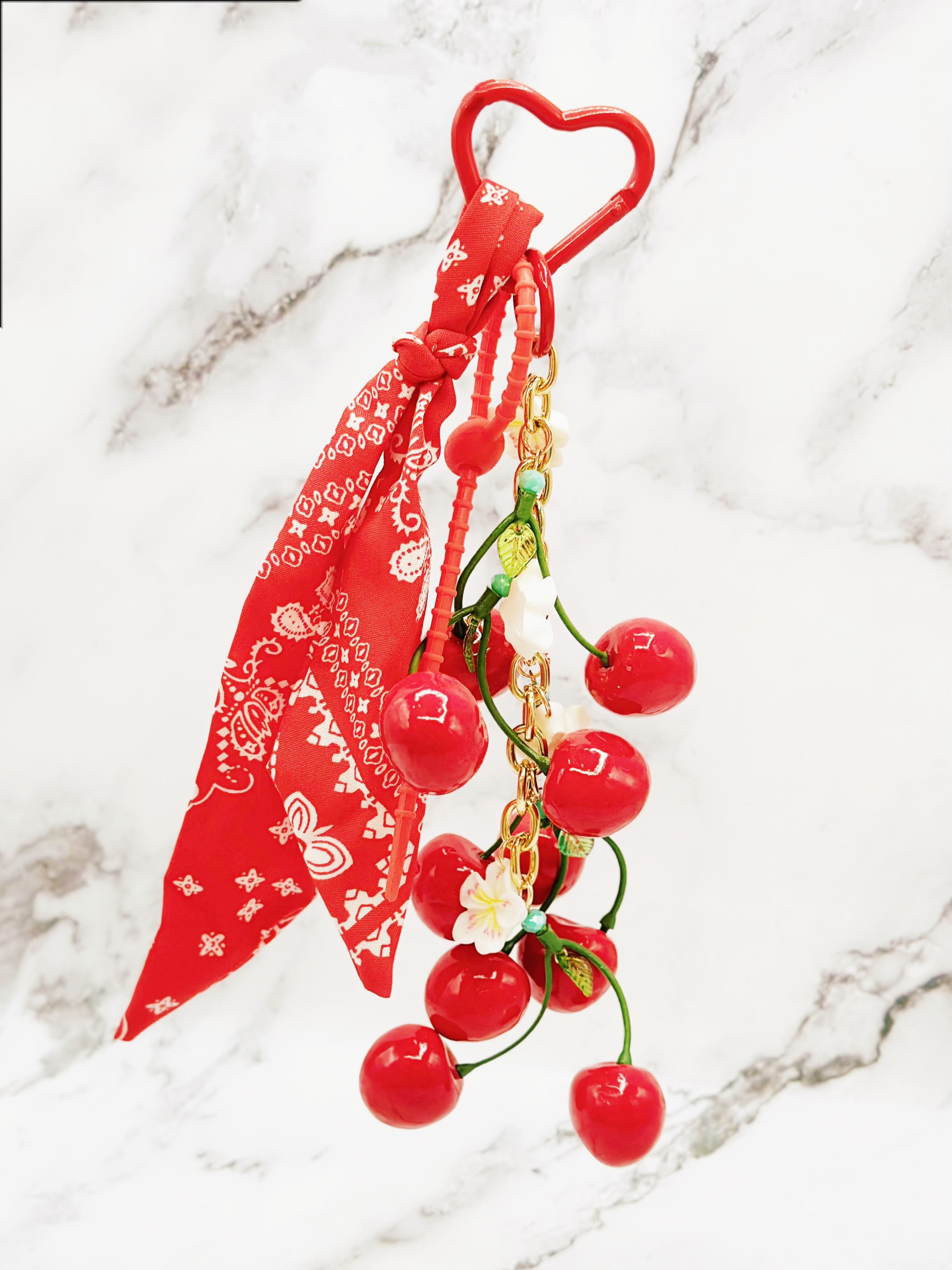 Mayorista Emily - Accesorio de Bolso/Llavero Color Rojo Cereza