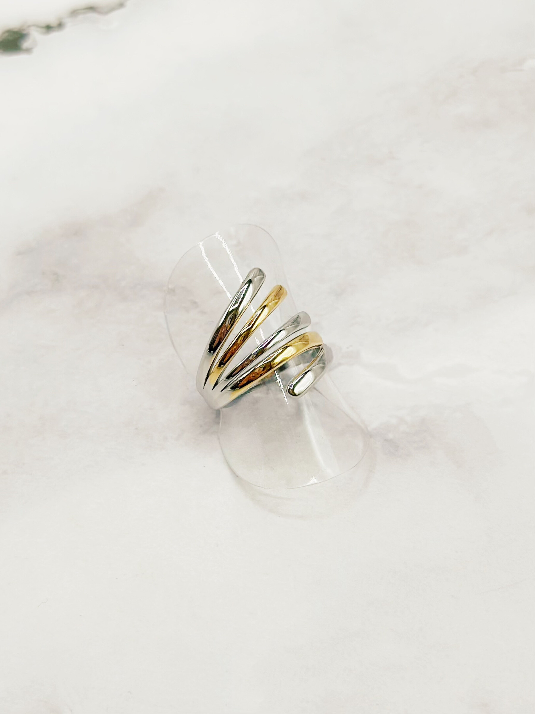 Mayorista Emily - Anillo de acero inoxidable ajustable con forma de corazón