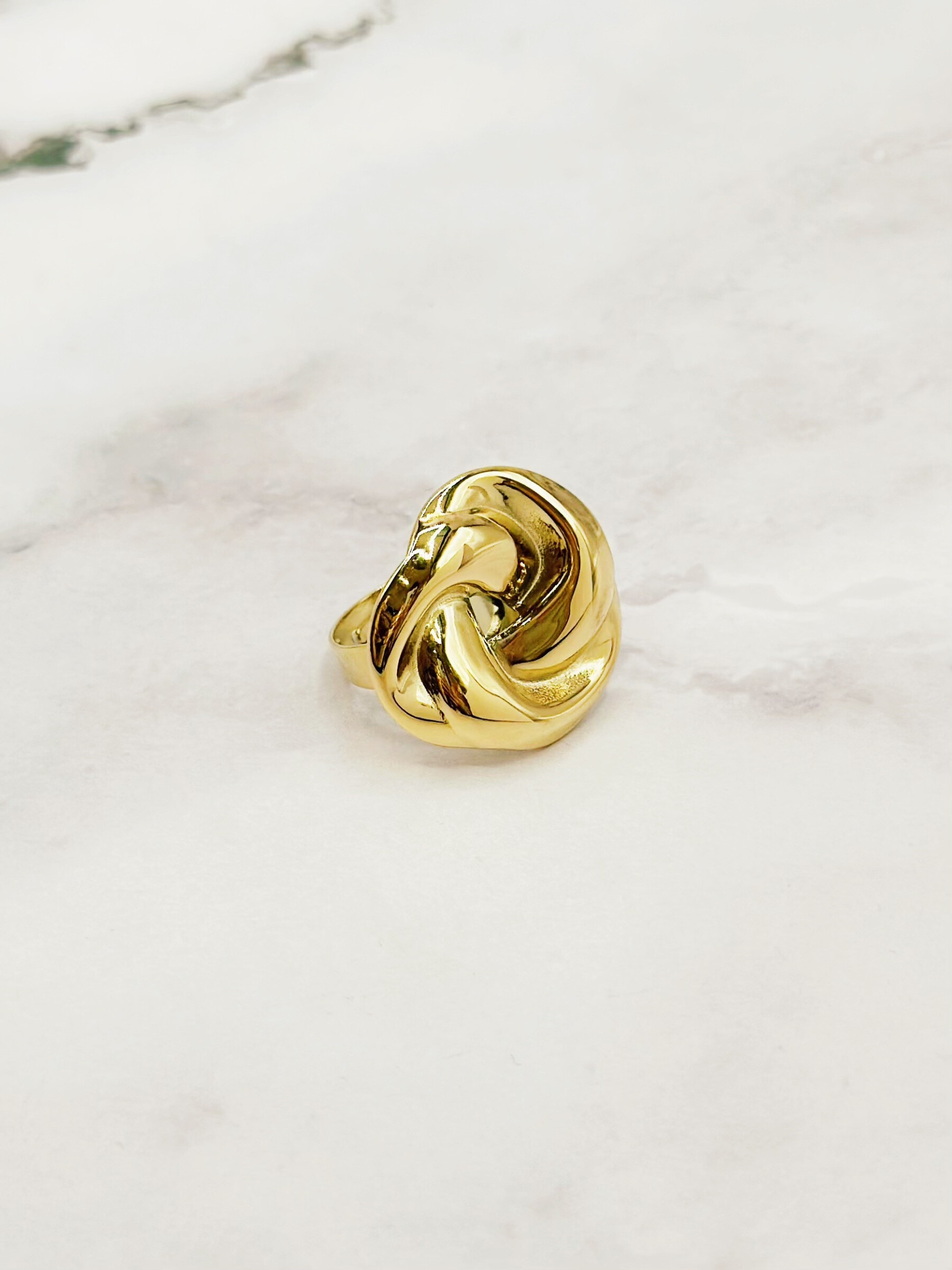 Grossiste Emily - Bague en acier inoxydable ajustable Noeud