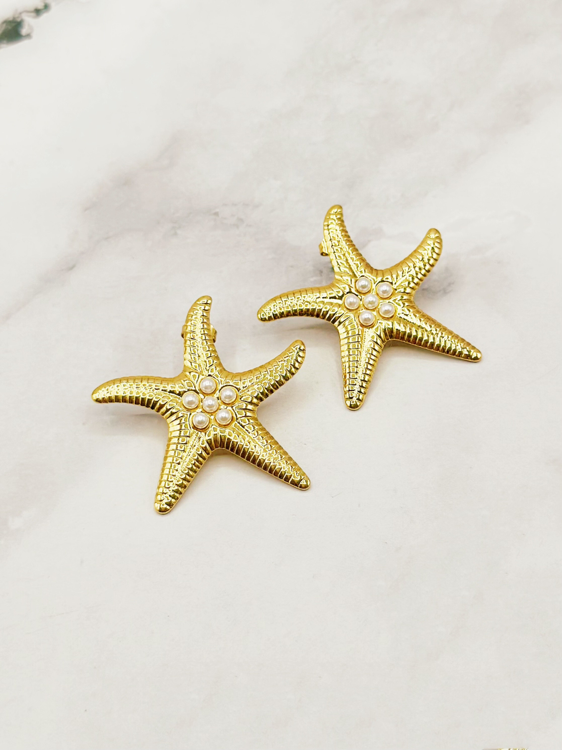 Wholesaler Emily - Starfish and white pearl stainless steel earrings