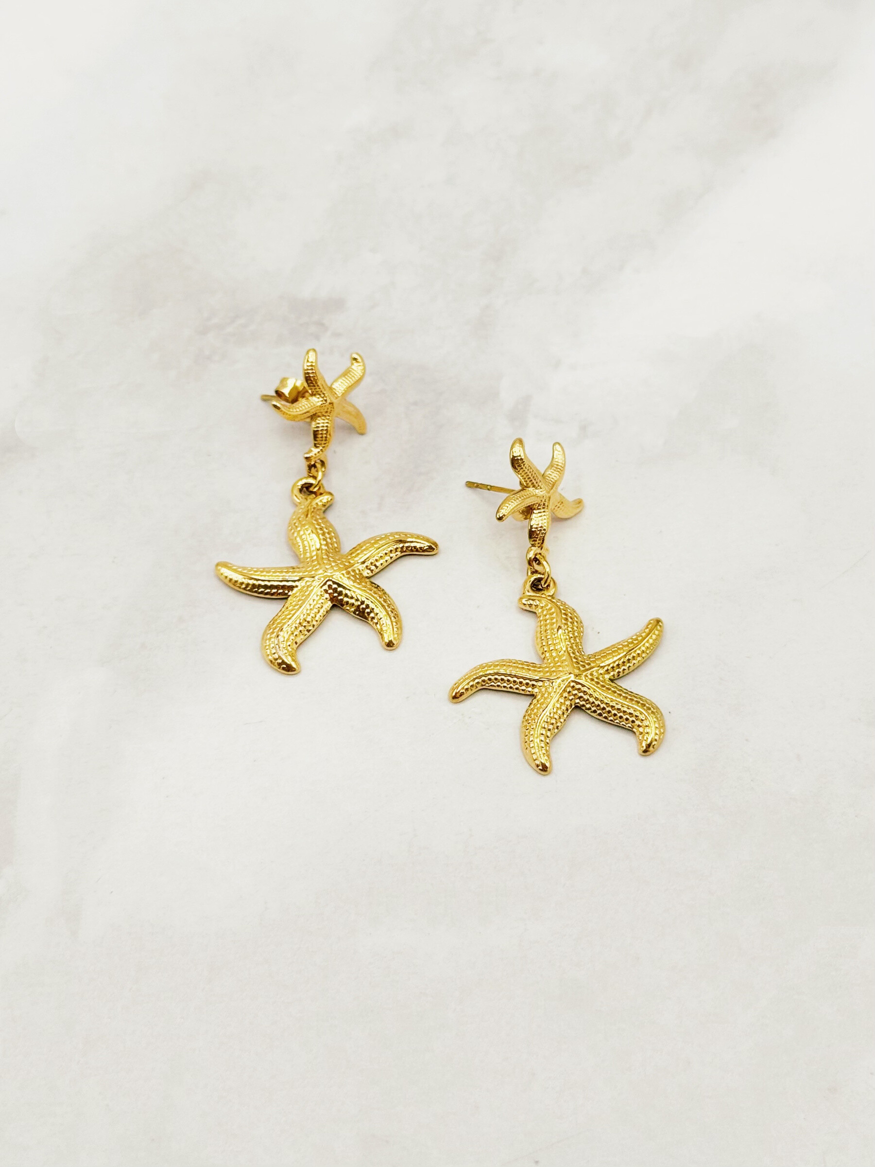 Wholesaler Emily - Starfish and white pearl stainless steel earrings