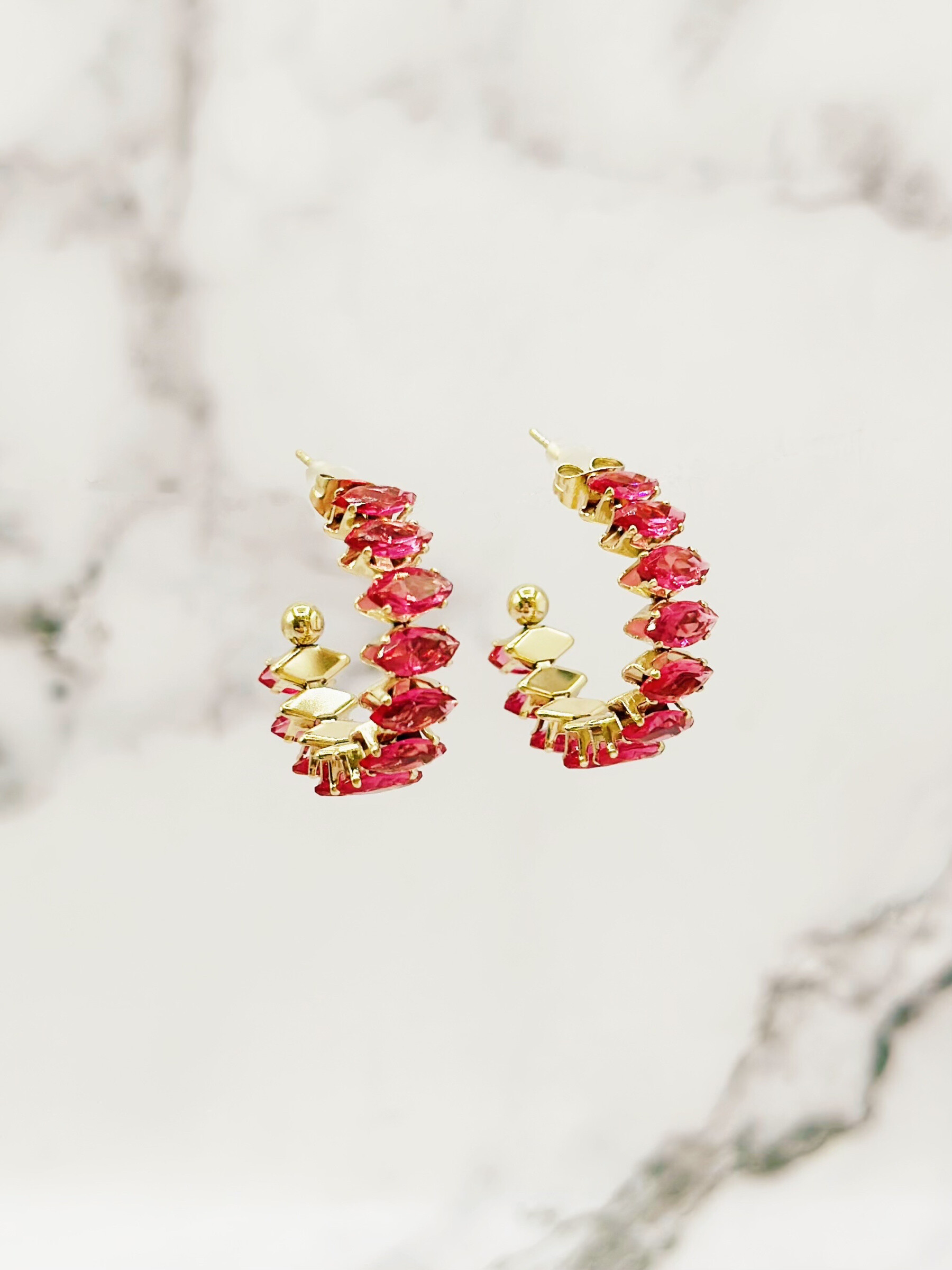 Grossiste Emily - Boucles d'oreilles en acier inoxydable Créoles Couleurs