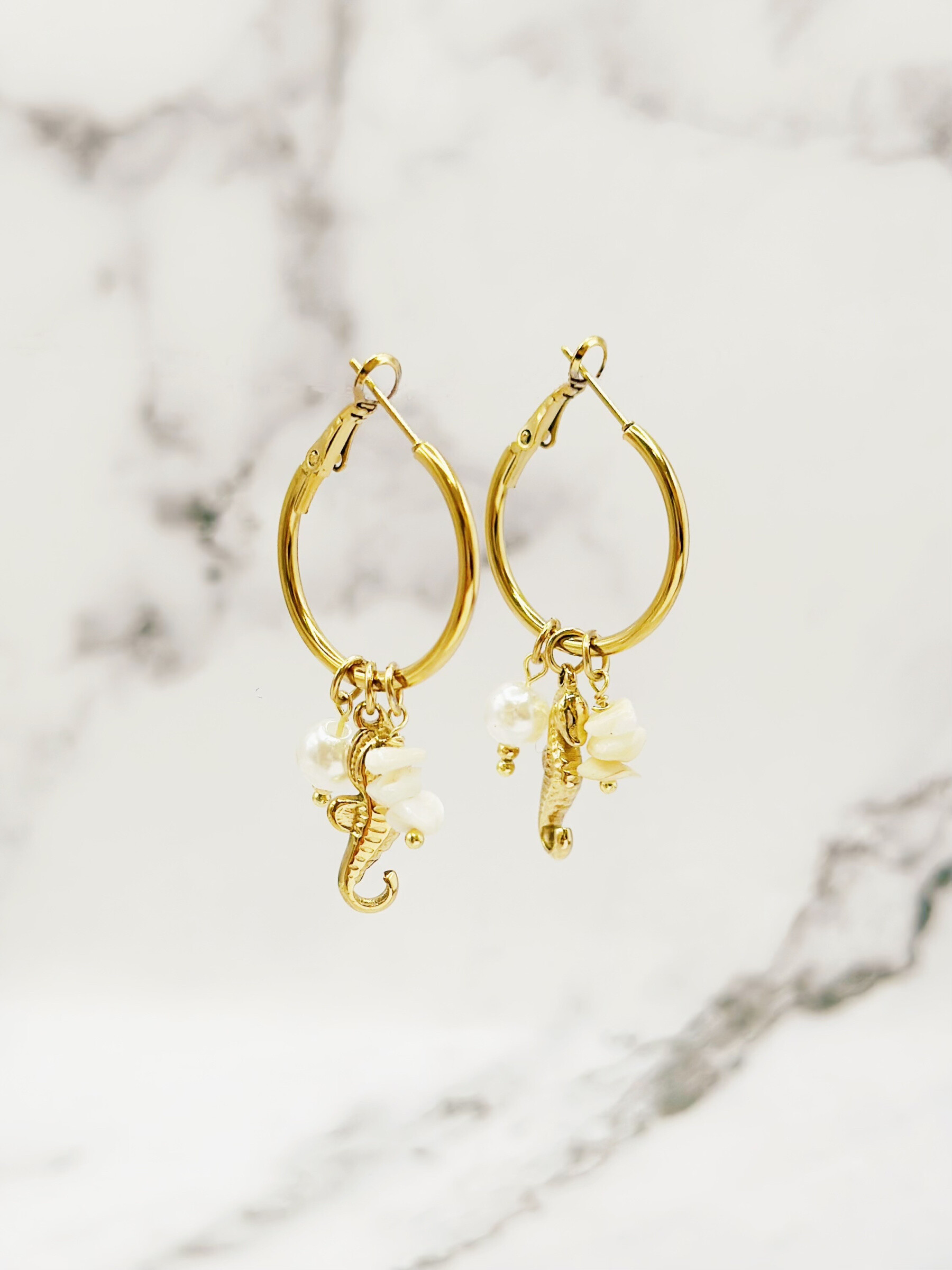 Mayorista Emily - Pendientes de acero con estrella de mar y perla blanca
