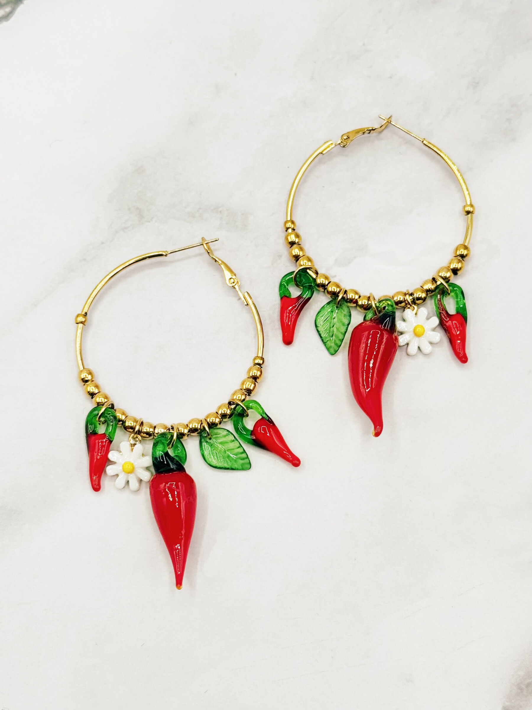 Grossiste Emily - Boucles d'oreilles en acier inoxydable Créoles Piments