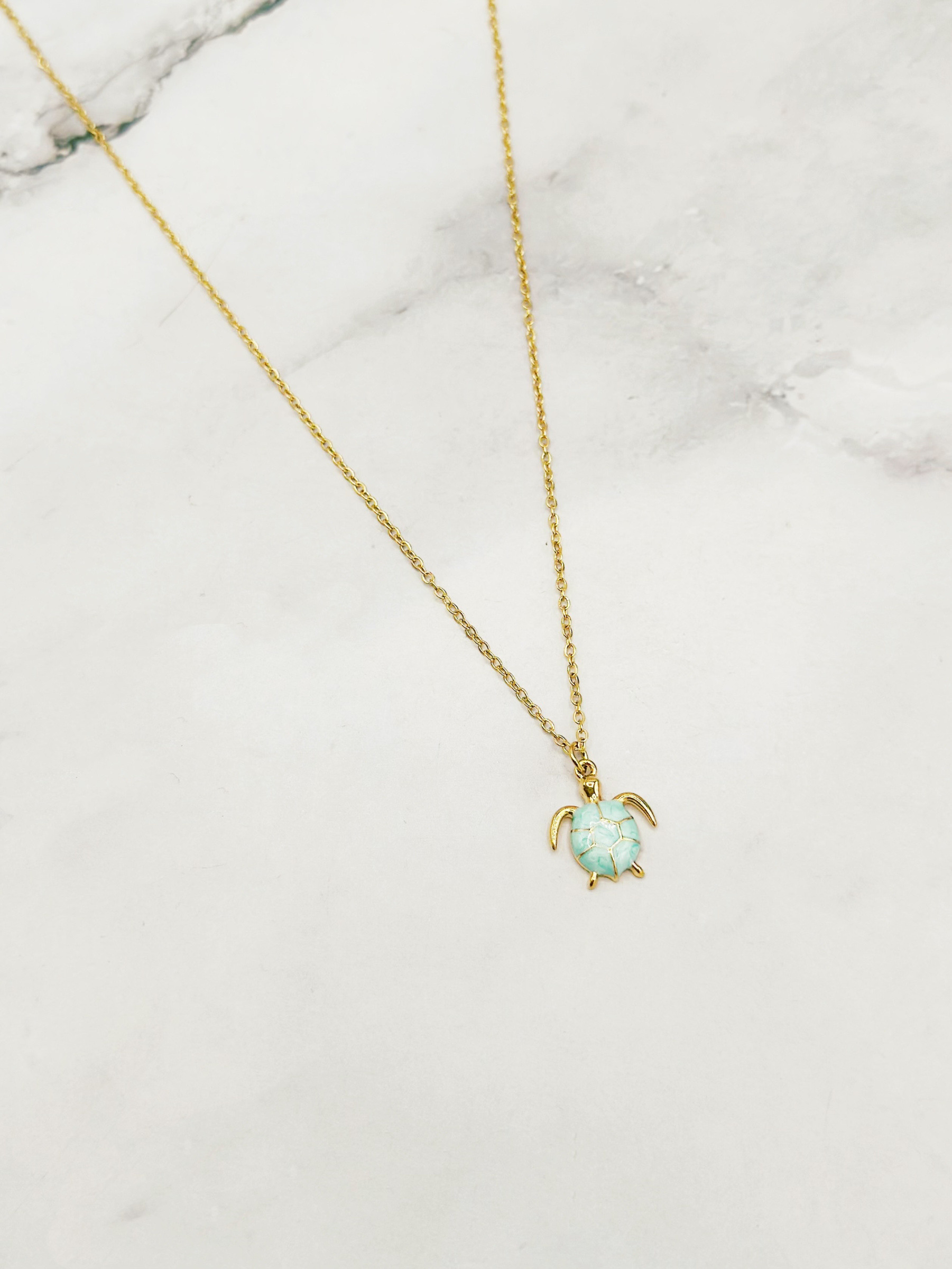 Mayorista Emily - Collar ajustable de acero inoxidable con tortuga esmaltada