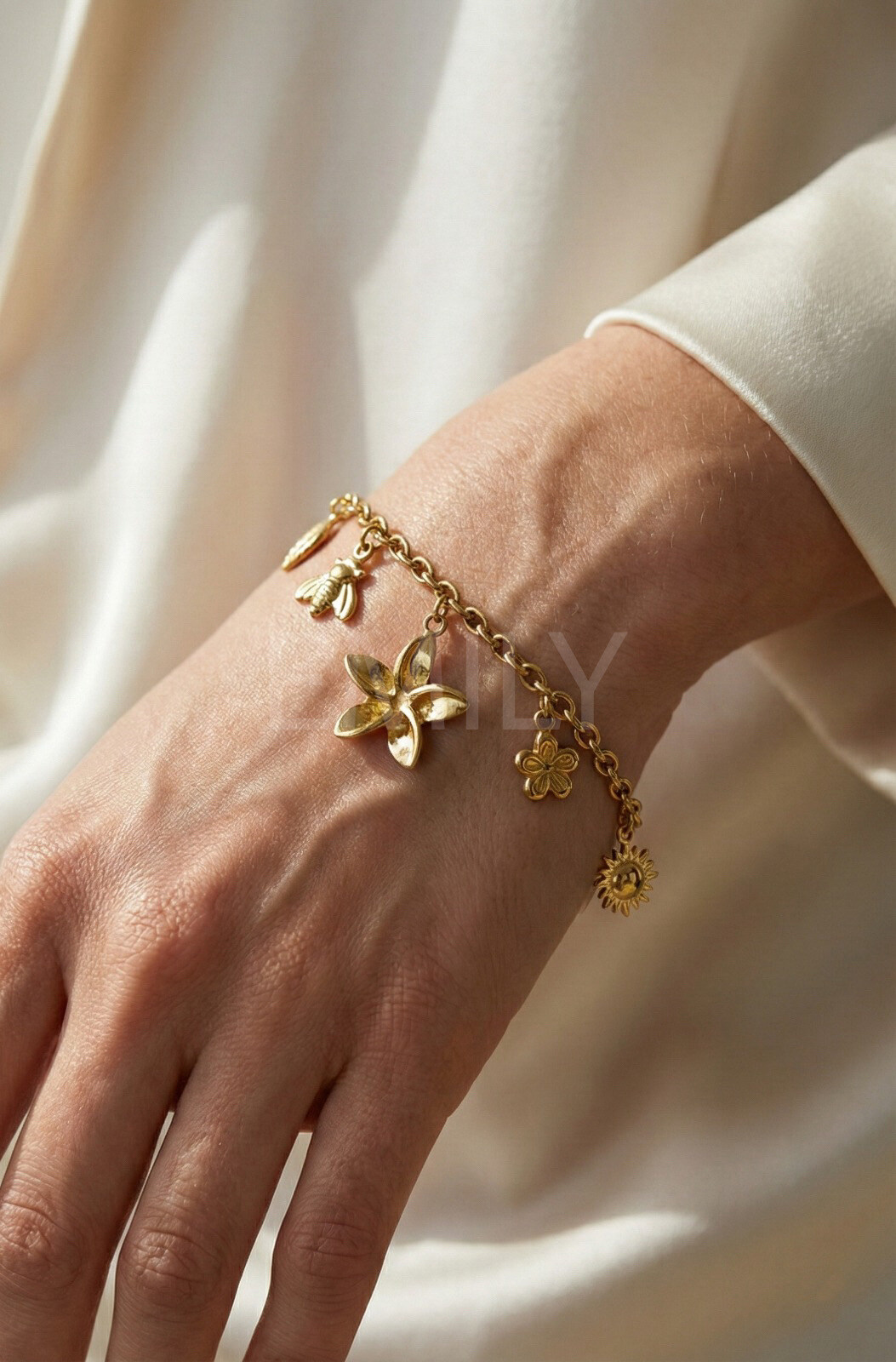 Mayorista Emily - Pulsera de Charms ajustable de acero inoxidable