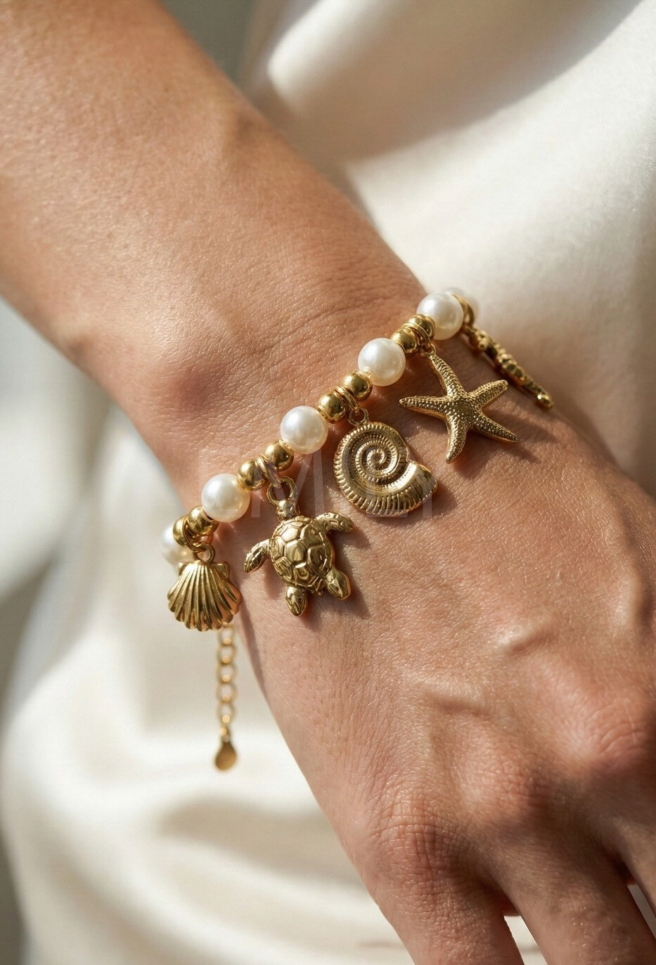 Grossista Emily - Bracciale regolabile in acciaio inossidabile con charms marini