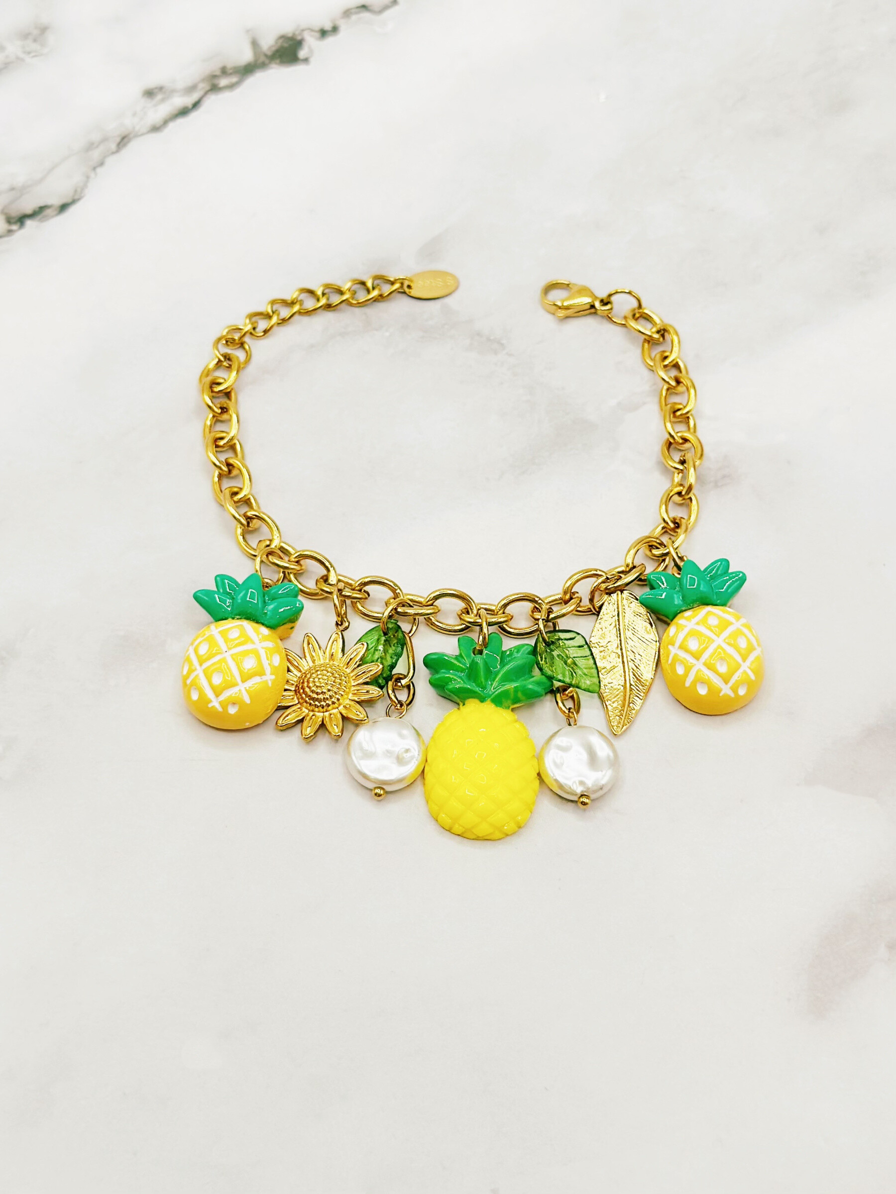 Grossiste Emily - Bracelet en acier inoxydable ajustable Ananas