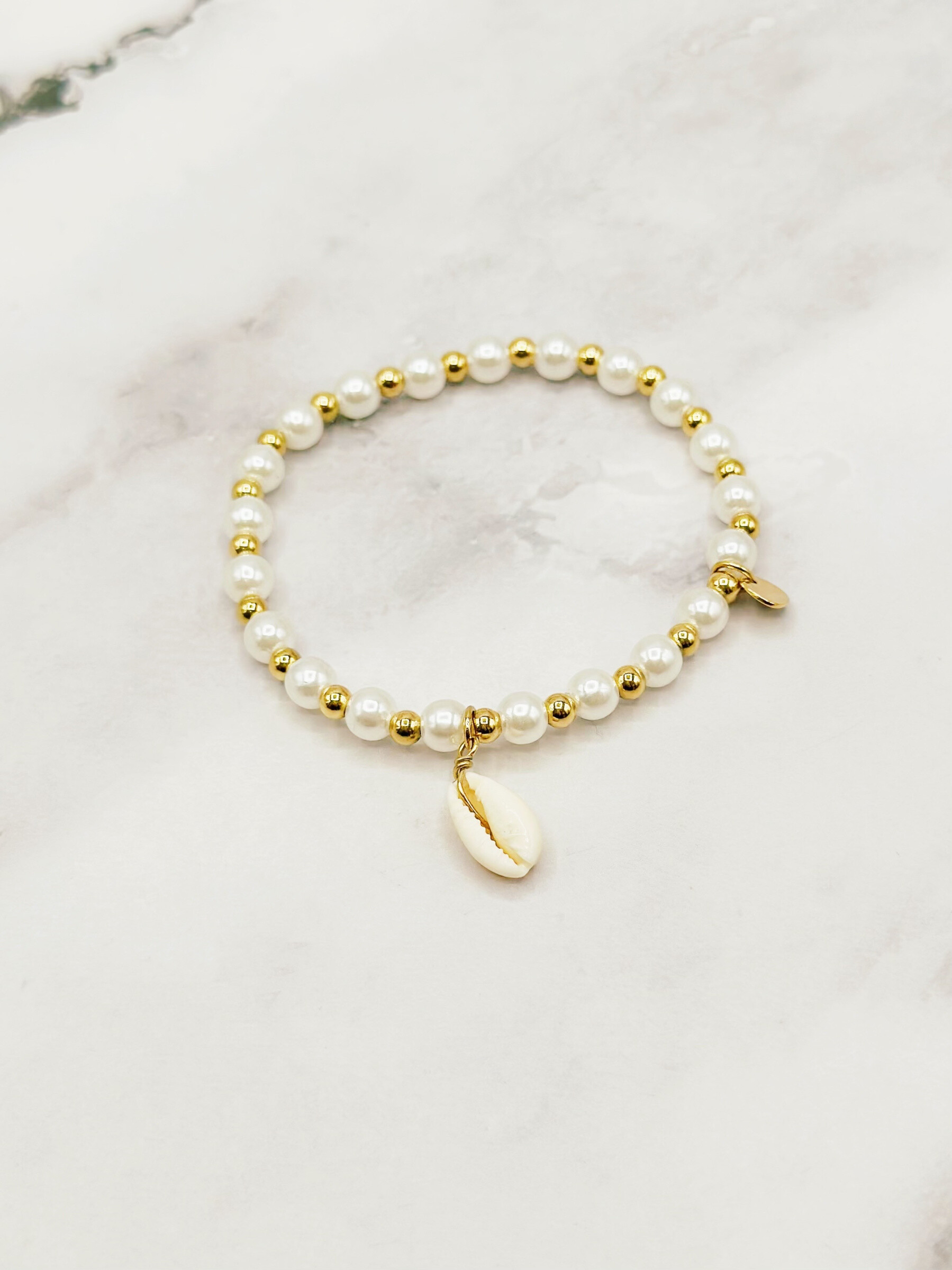 Wholesaler Emily - Adjustable stainless steel bracelet Charms