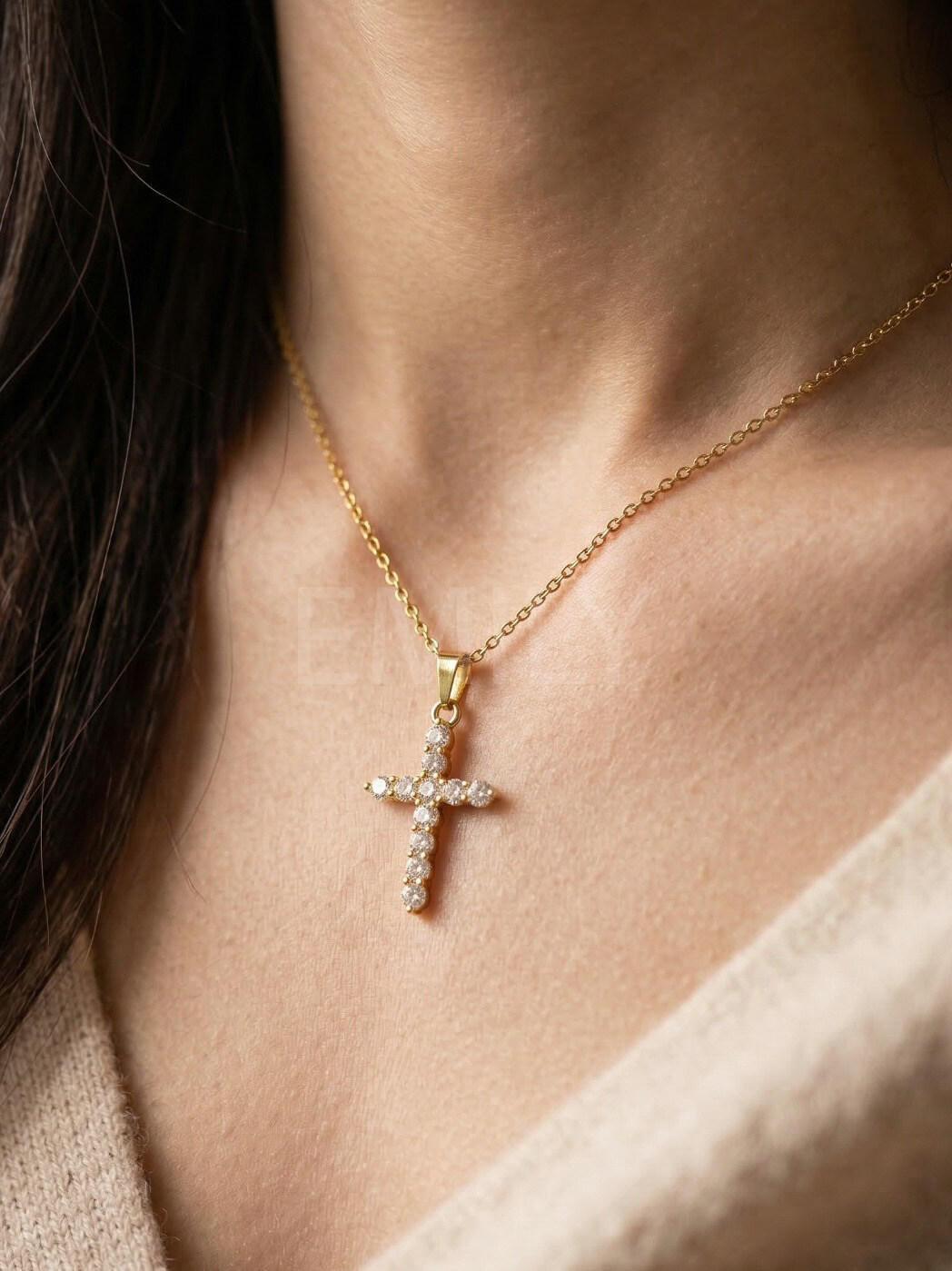 Wholesaler Emily - Adjustable Gold-Plated Stainless Steel Necklace with Zircon Cross