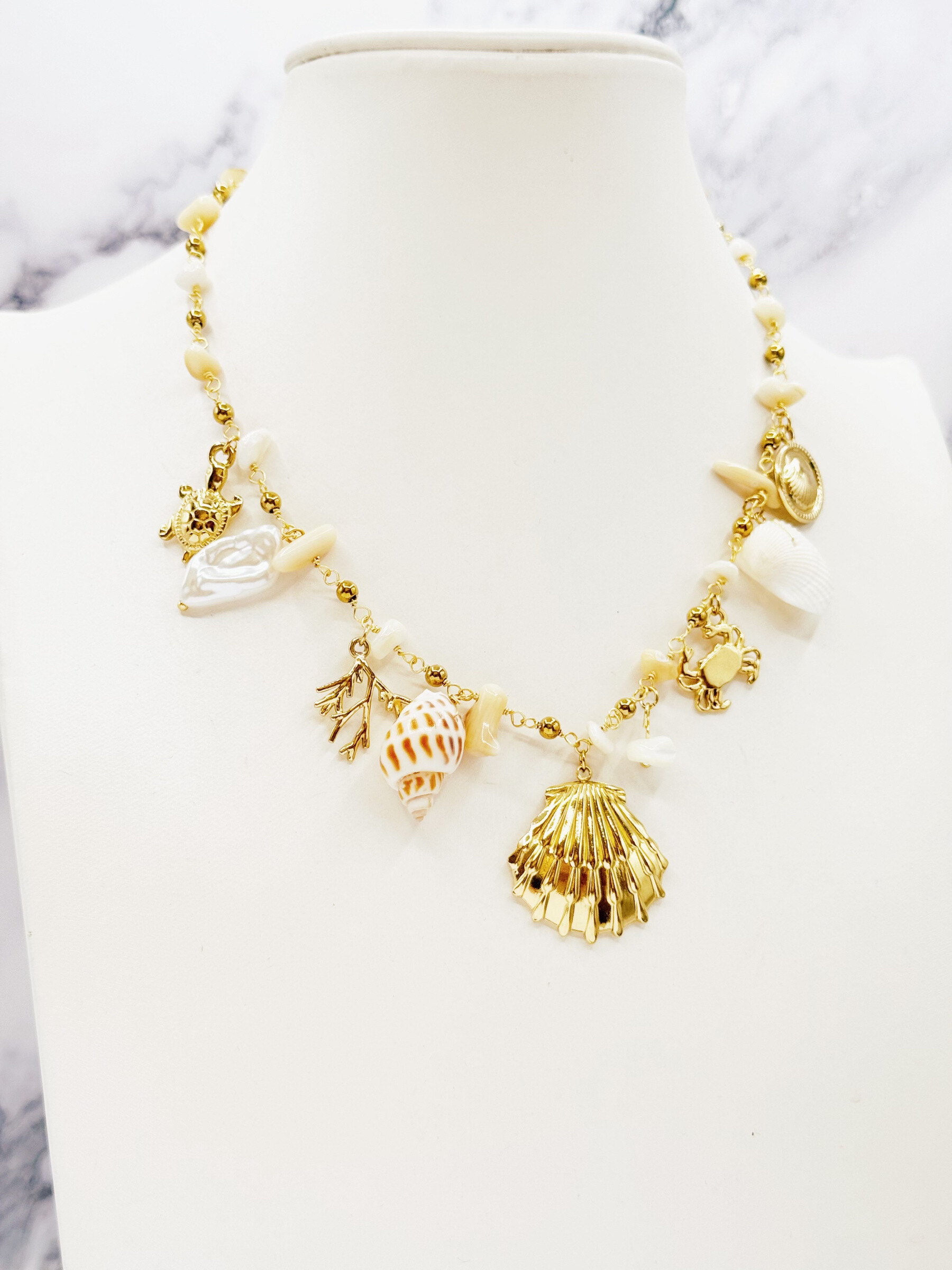 Grossiste Emily - Collier ajustable en acier inoxydable Charms