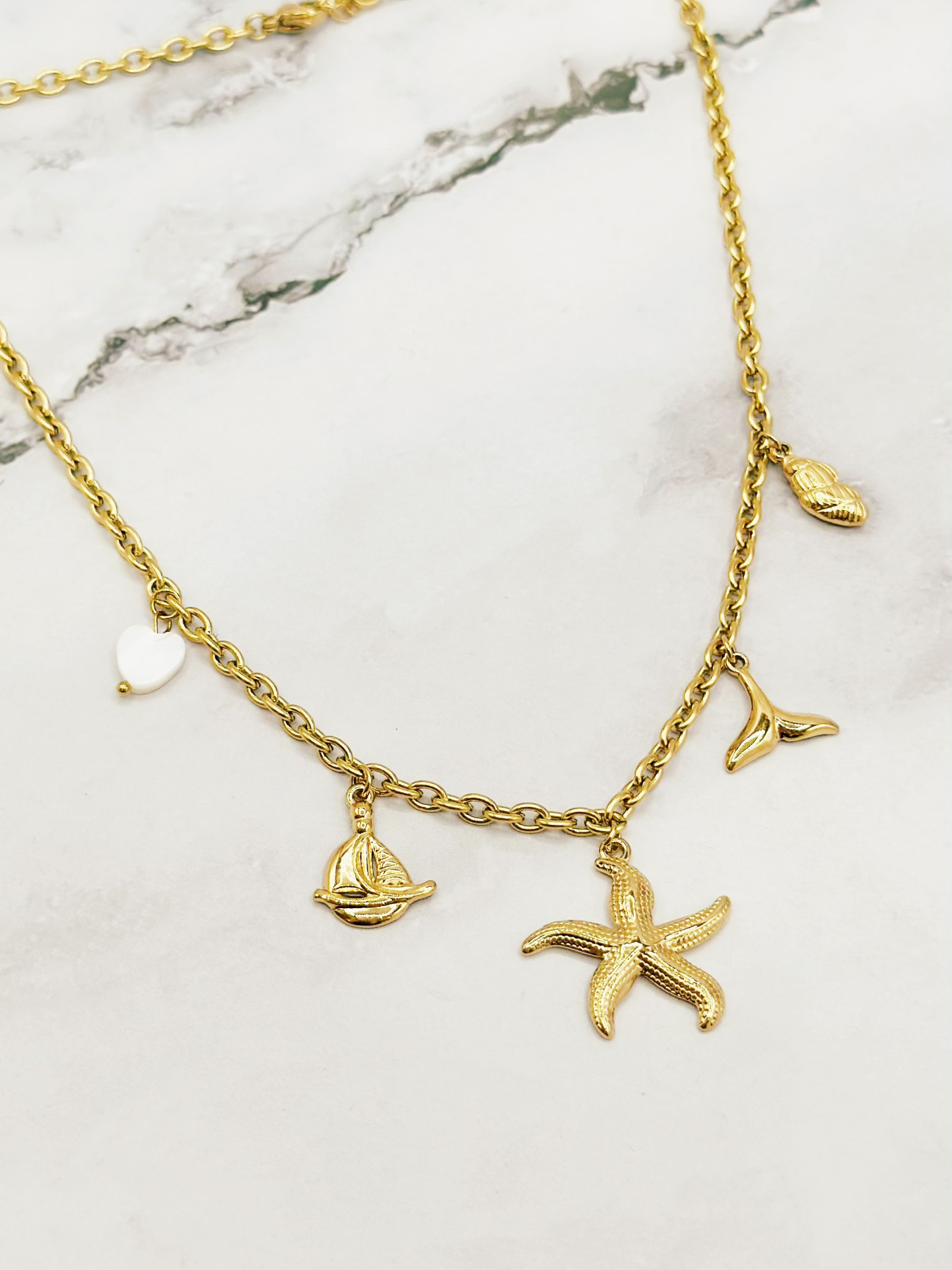 Mayorista Emily - Collar ajustable de acero inoxidable con dijes